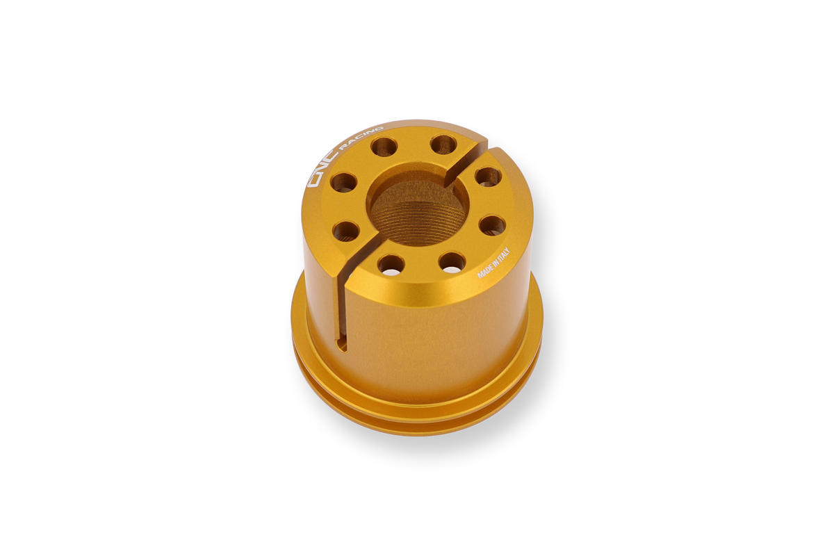 GHIERA DI STERZO NERO CNC RACING DUCATI SUPERLEGGERA V4