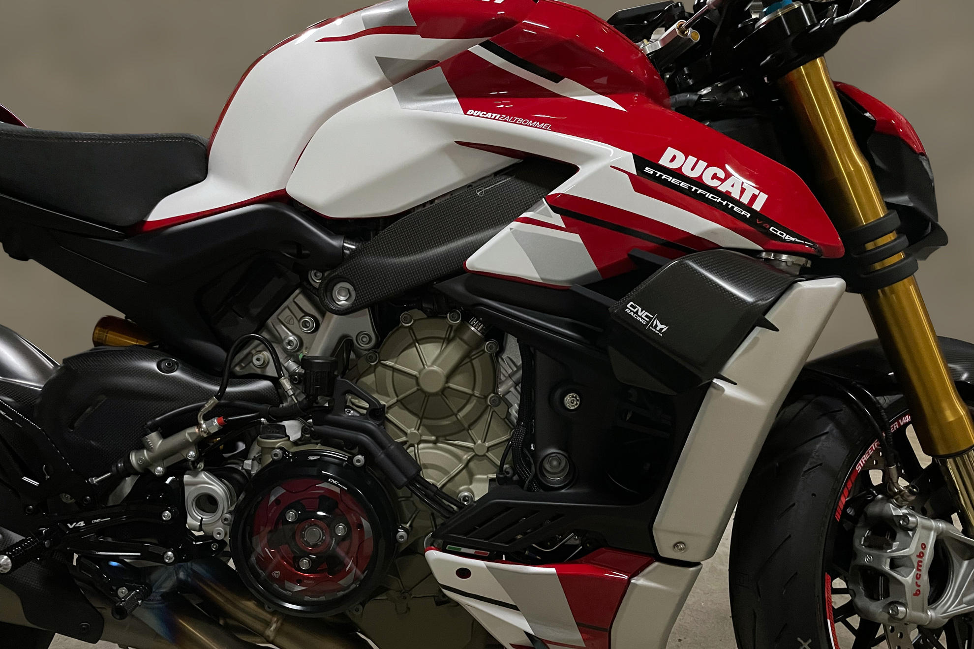 GP WINGLETS ALETTE CARBONIO CNC RACING DUCATI STREETFIGHTER V4 SP2 2022-24