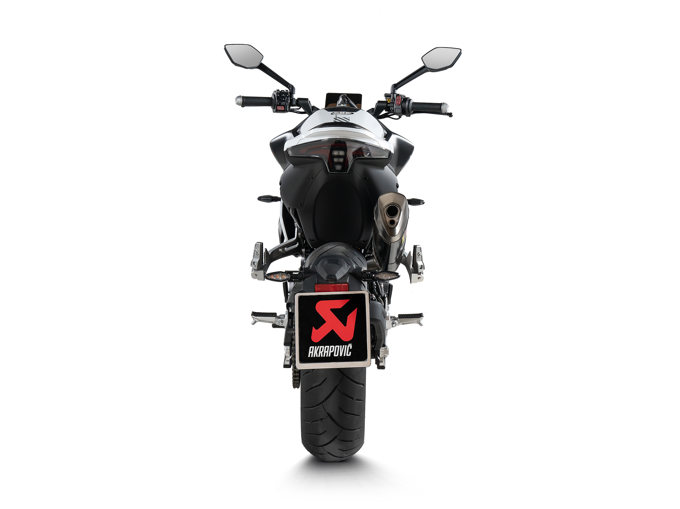 AKRAPOVIC TERMINALE CARBONIO OMOLOGATO CFMOTO 800NK 2025-26 - AKRAPOVIC immagine 4