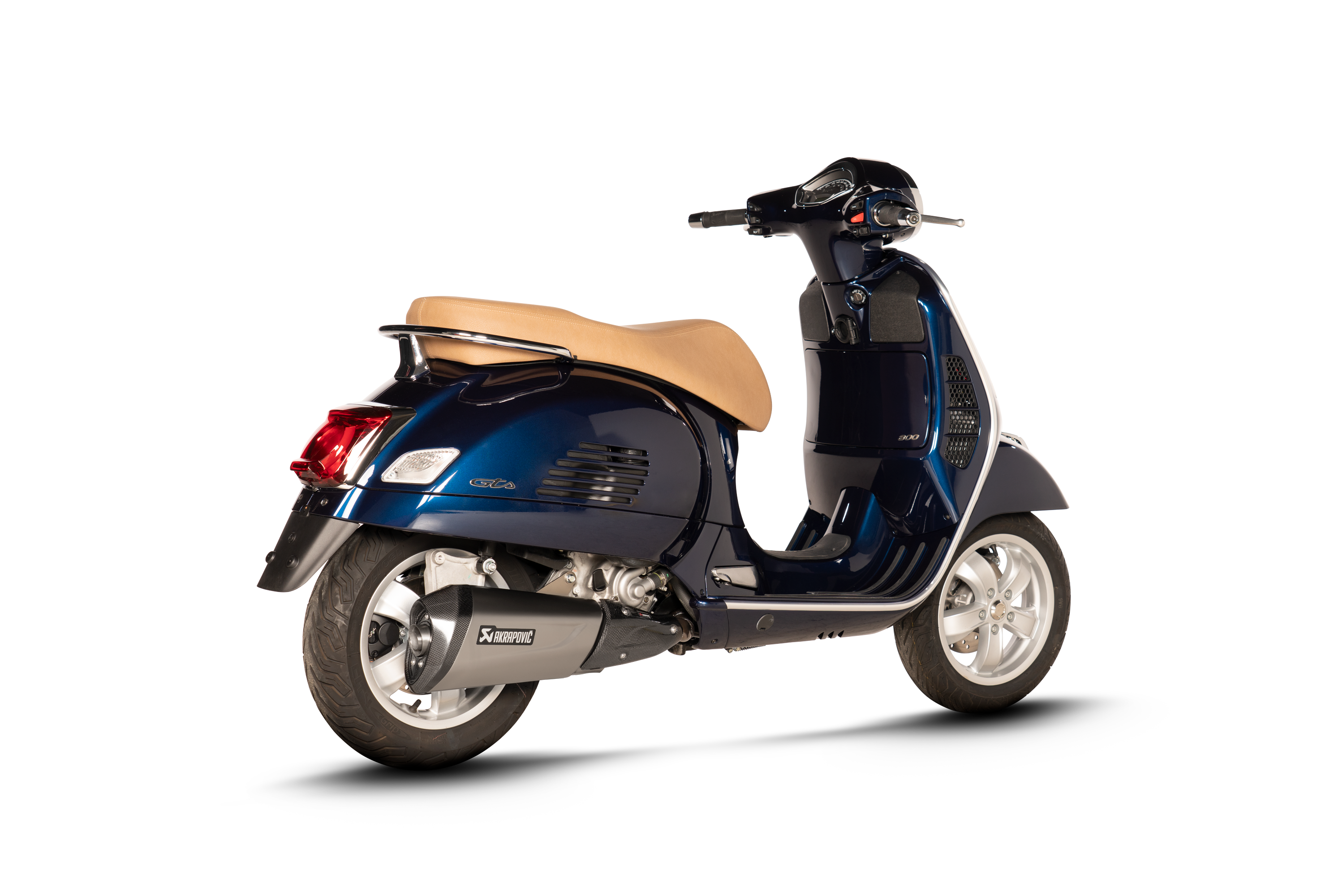 AKRAPOVIC TERMINALE ACCIAIO INOX VESPA GTS SUPER 300 / SEI GIORNI / TECH 2021-24 - AKRAPOVIC immagine 3