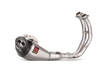 TERMINALE TITANIO OMOLOGATO YAMAHA MT 07 / FZ 07 TRACER 700 / GT XSR 700 / XTRIB - AKRAPOVIC