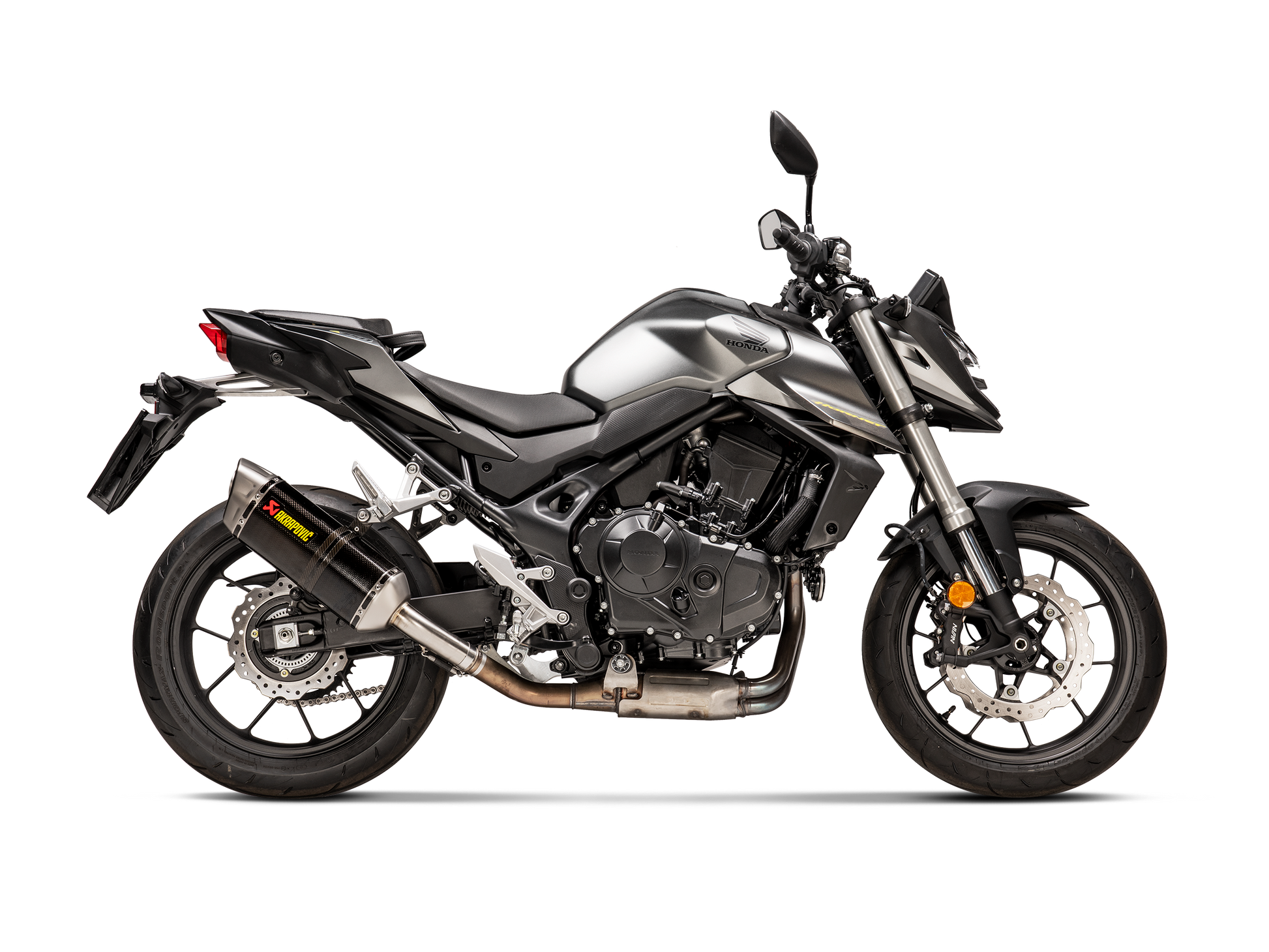 AKRAPOVIC TERMINALE CARBONIO OMOLOGATO HONDA CB 750 HORNET 2023-26 - AKRAPOVIC immagine 2