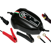 BC BATTERY JUNIOR 900 CARICABATTERIE E MANTENITORE INTELLIGENTE PER MOTO E SCOOTER