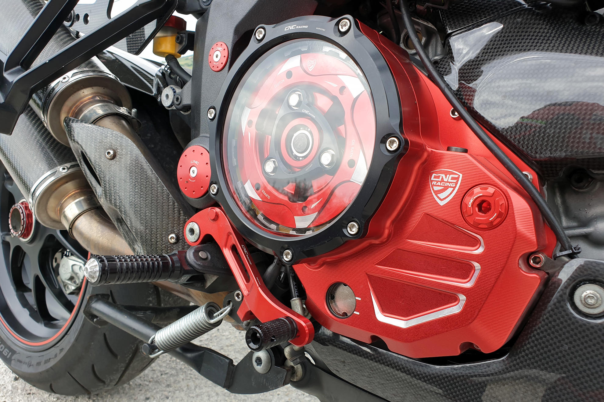 CARTER TRASPARENTE FRIZIONI AD OLIO CNC RACING DUCATI MONSTER 1200 R