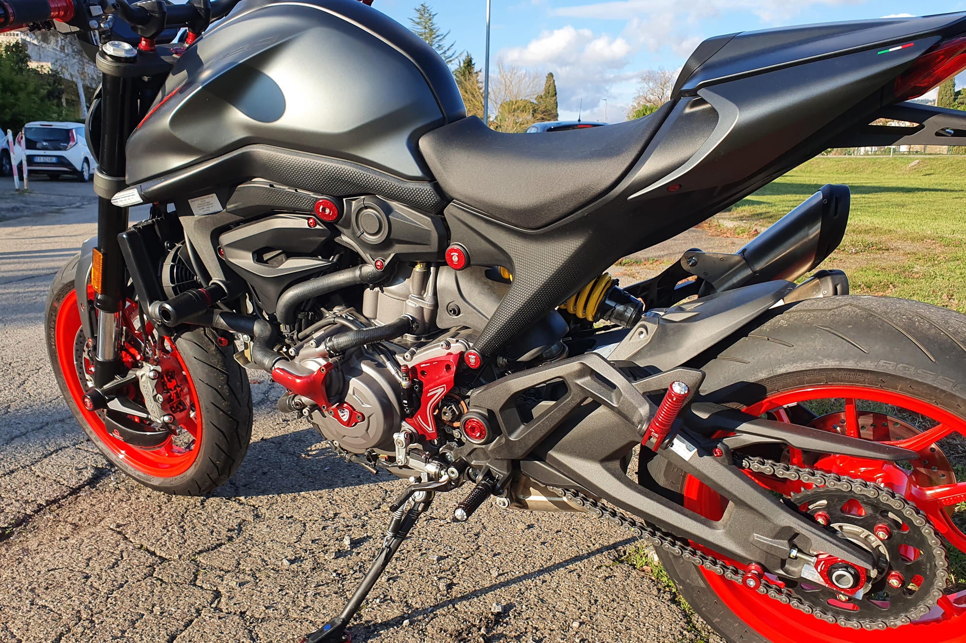 COVER PIGNONE BICOLOR CNC RACING DUCATI HYPERMOTARD 950 SP 2019 - 23