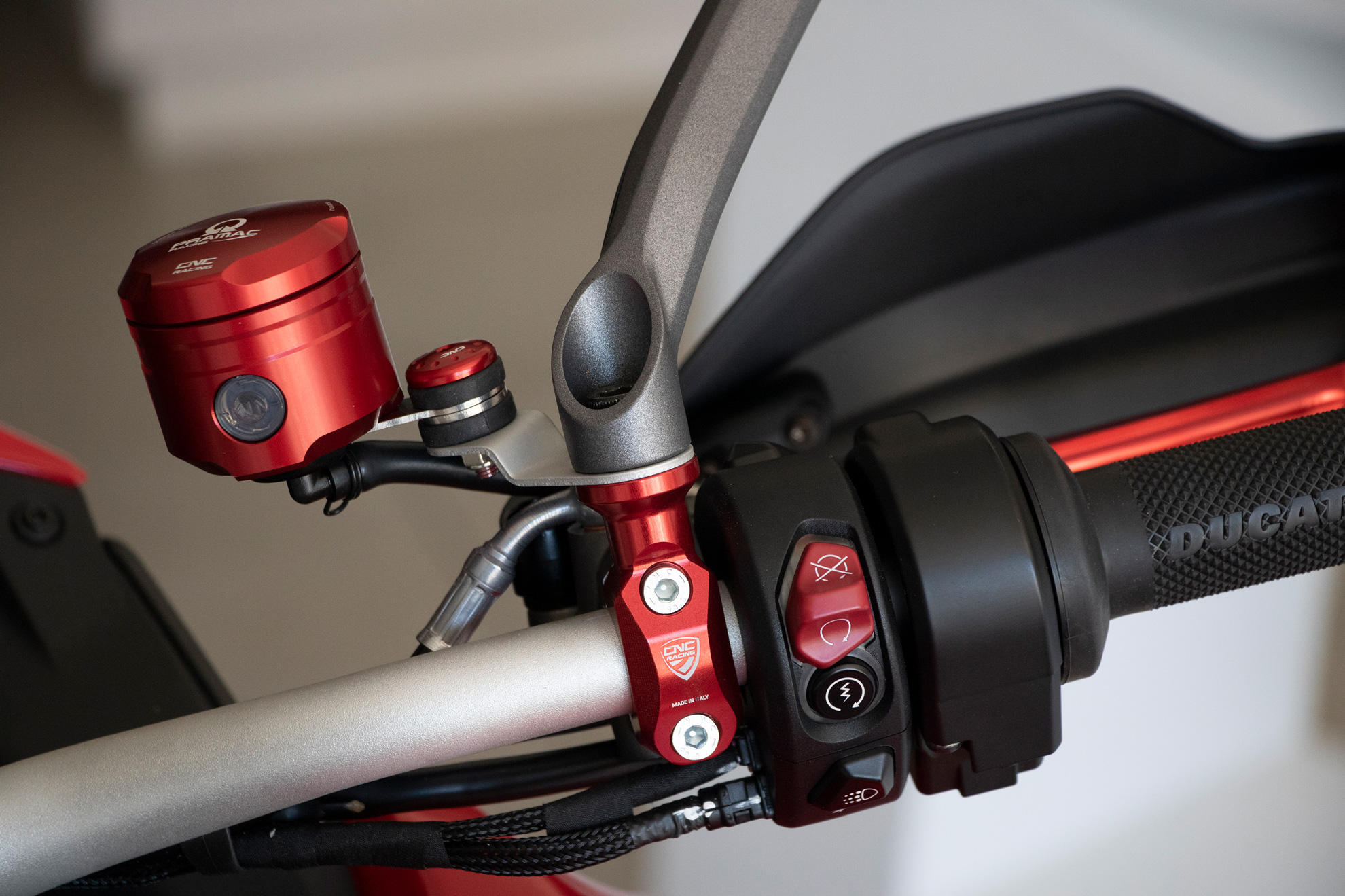 CAVALLOTTO SUPPORTO SPECCHIO DX CNC RACING DUCATI MULTISTRADA V4 RALLY