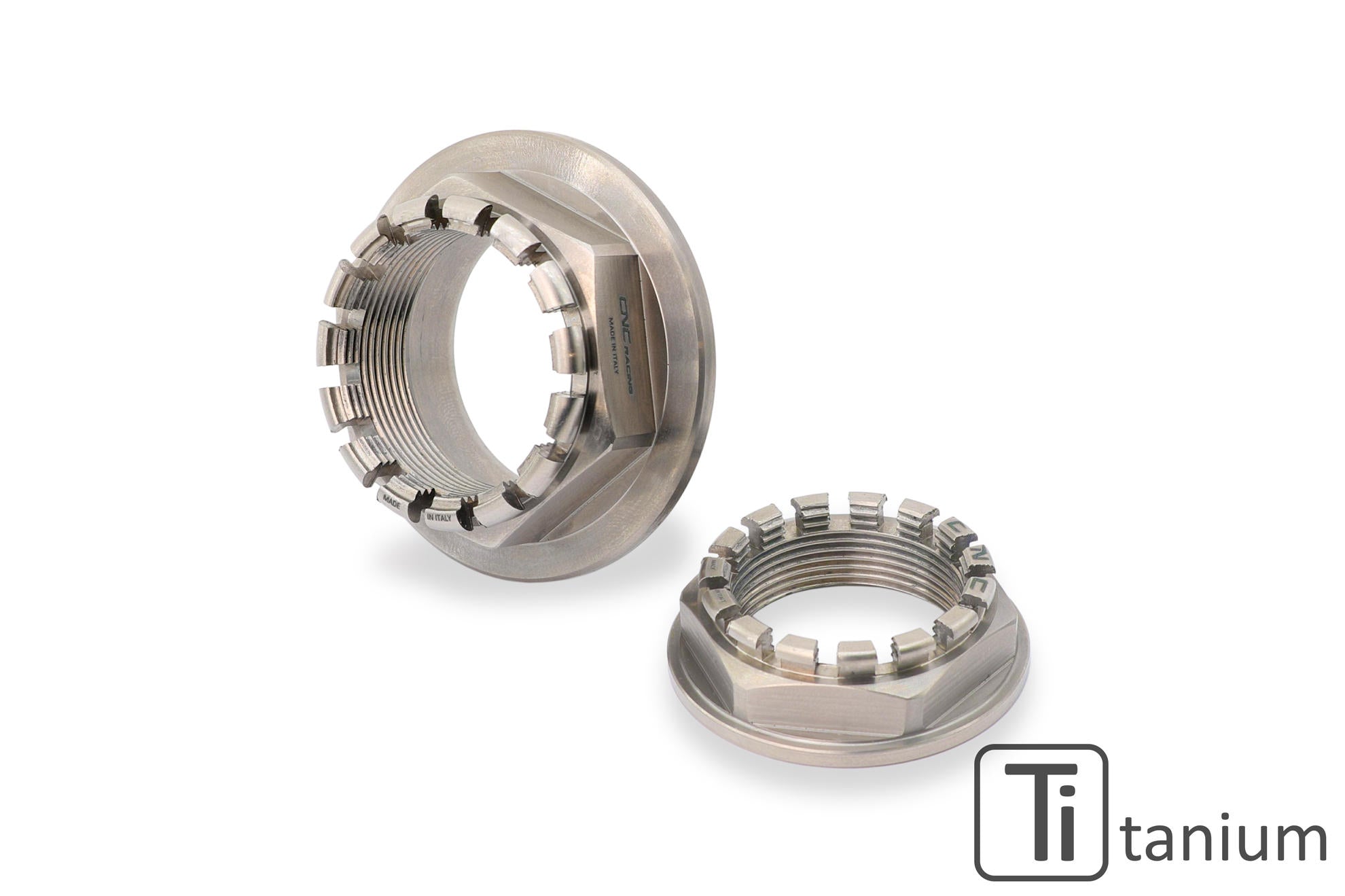 DADI RUOTA POSTERIORE IN TITANIO CNC RACING DUCATI HYPERMOTARD 939 2016