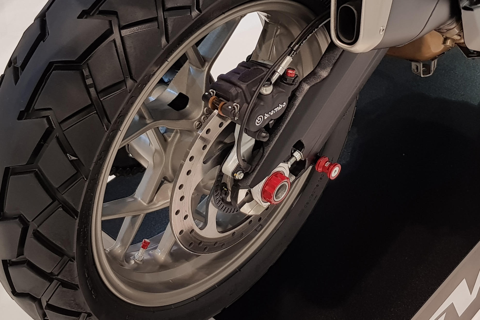 DADO RUOTA POSTERIORE CNC RACING DUCATI MULTISTRADA V4 RALLY