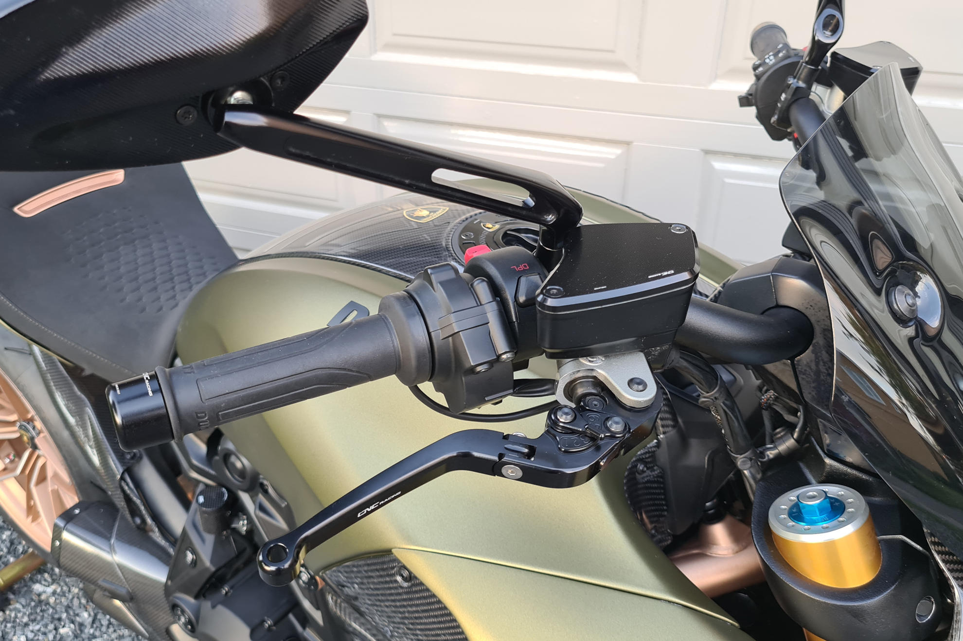 TAPPI SERBATOI FLUIDO FRENO E FRIZIONE STREAKS DUCATI XDIAVEL 1262 S