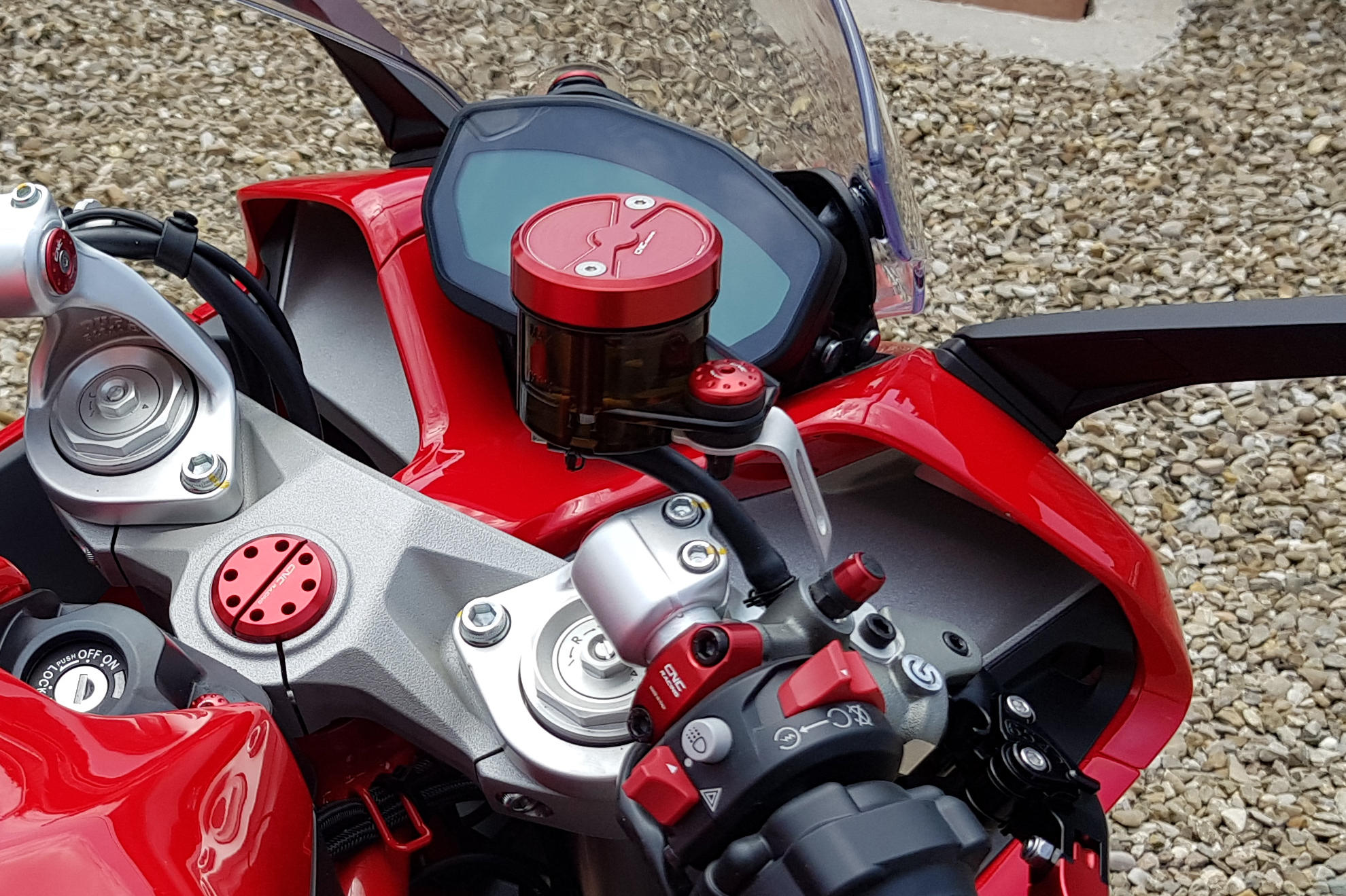 VITE VASCHETTA FRENO/FRIZIONE CNC RACING DUCATI 1098 R