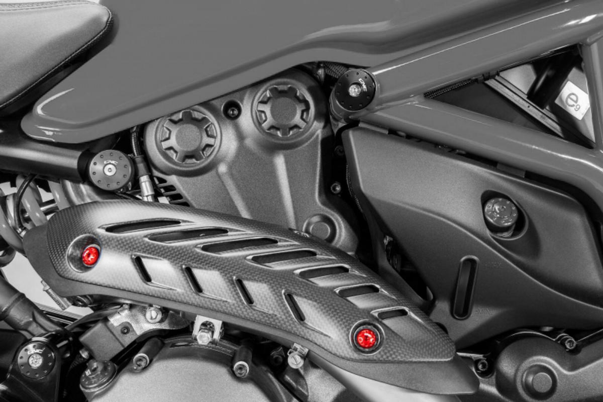 VITI PARACALORE COLLETTORI SCARICO CNC RACING DUCATI MONSTER 1200 S