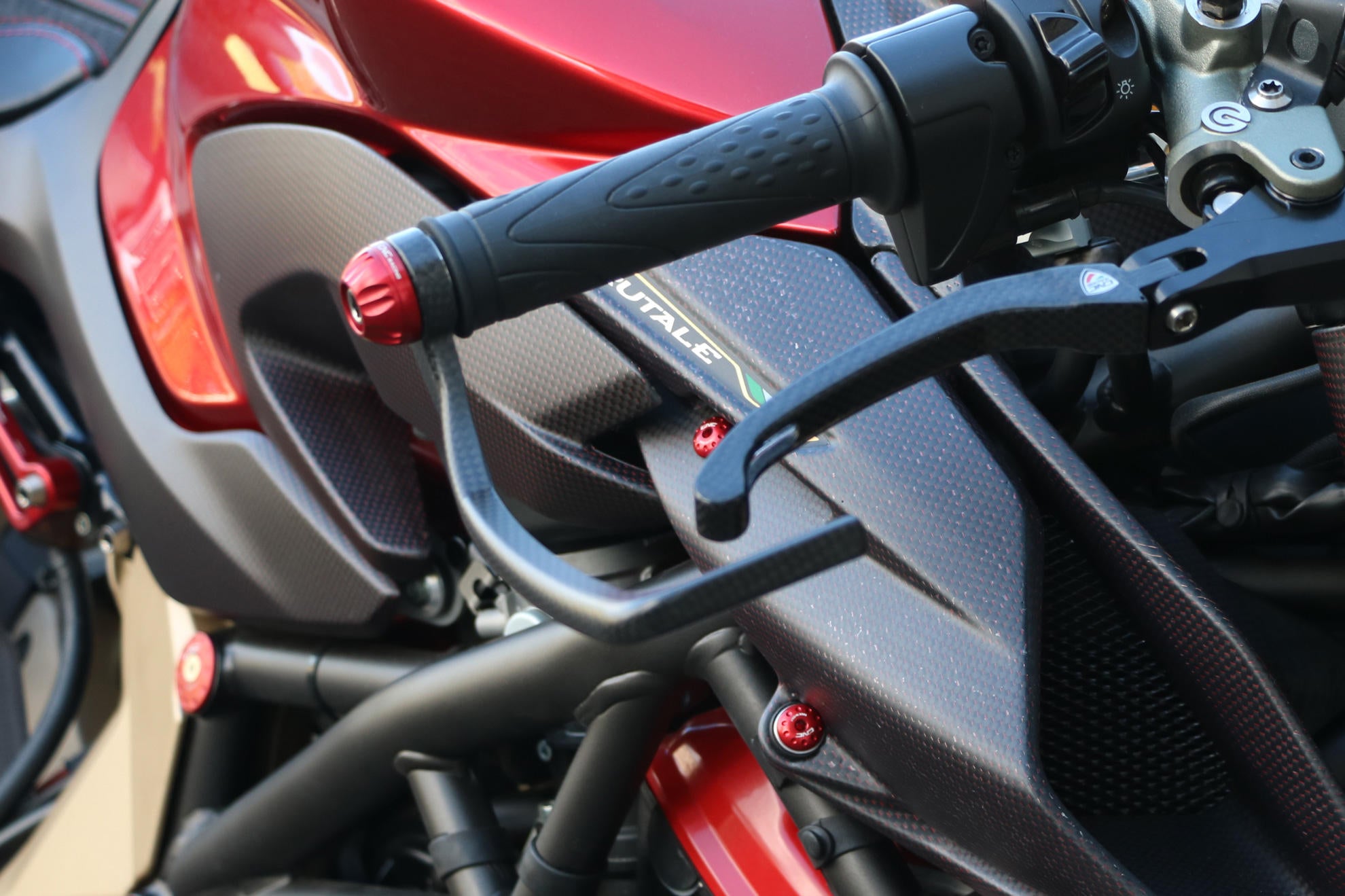 VITI CONDOTTI AIRBOX CNC RACING MV AGUSTA BRUTALE 1000 RS 2021-23