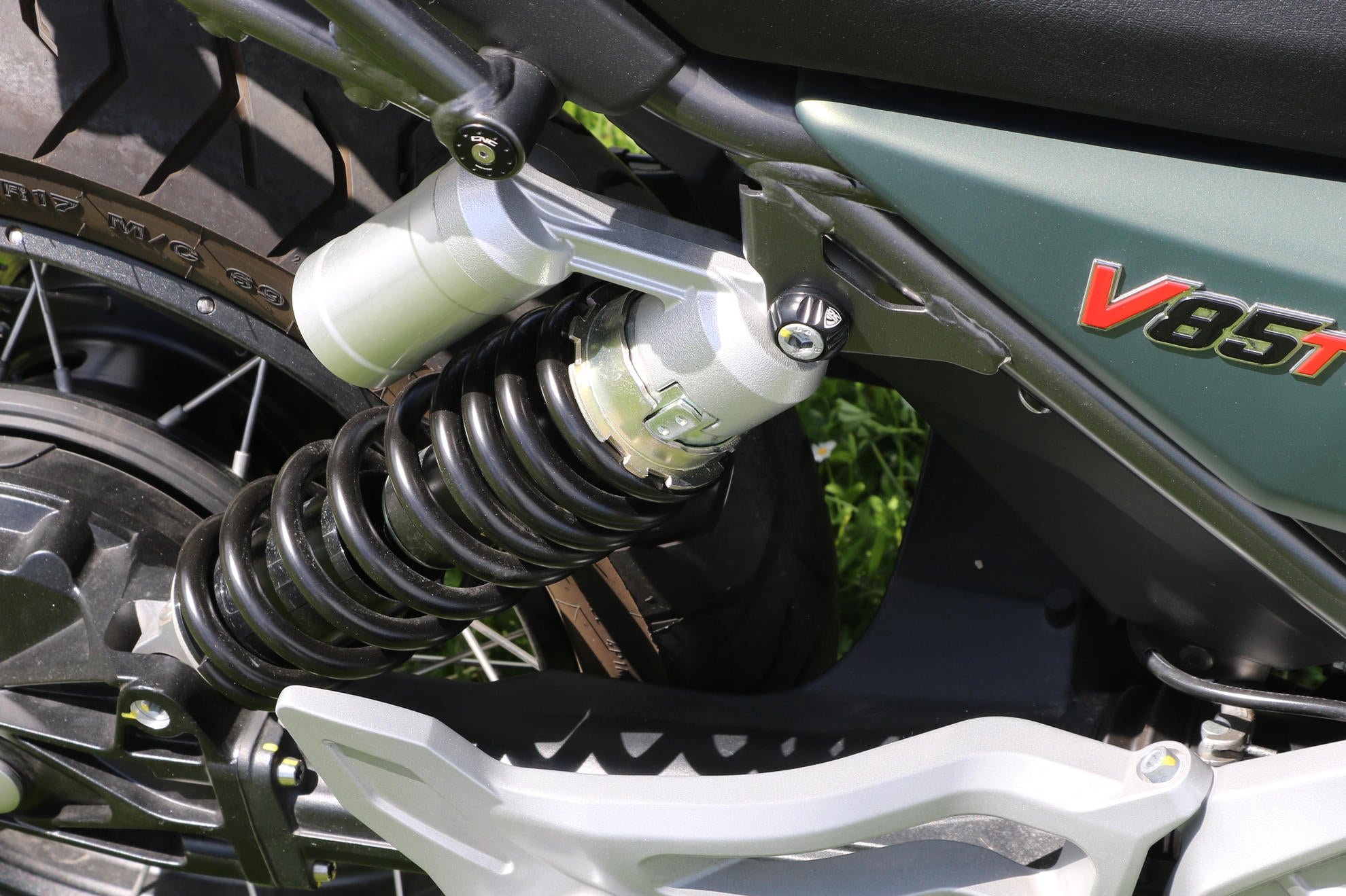 BOCCOLA VITE AMMORTIZZATORE POSTERIORE CNC RACING MOTO GUZZI V85 TT