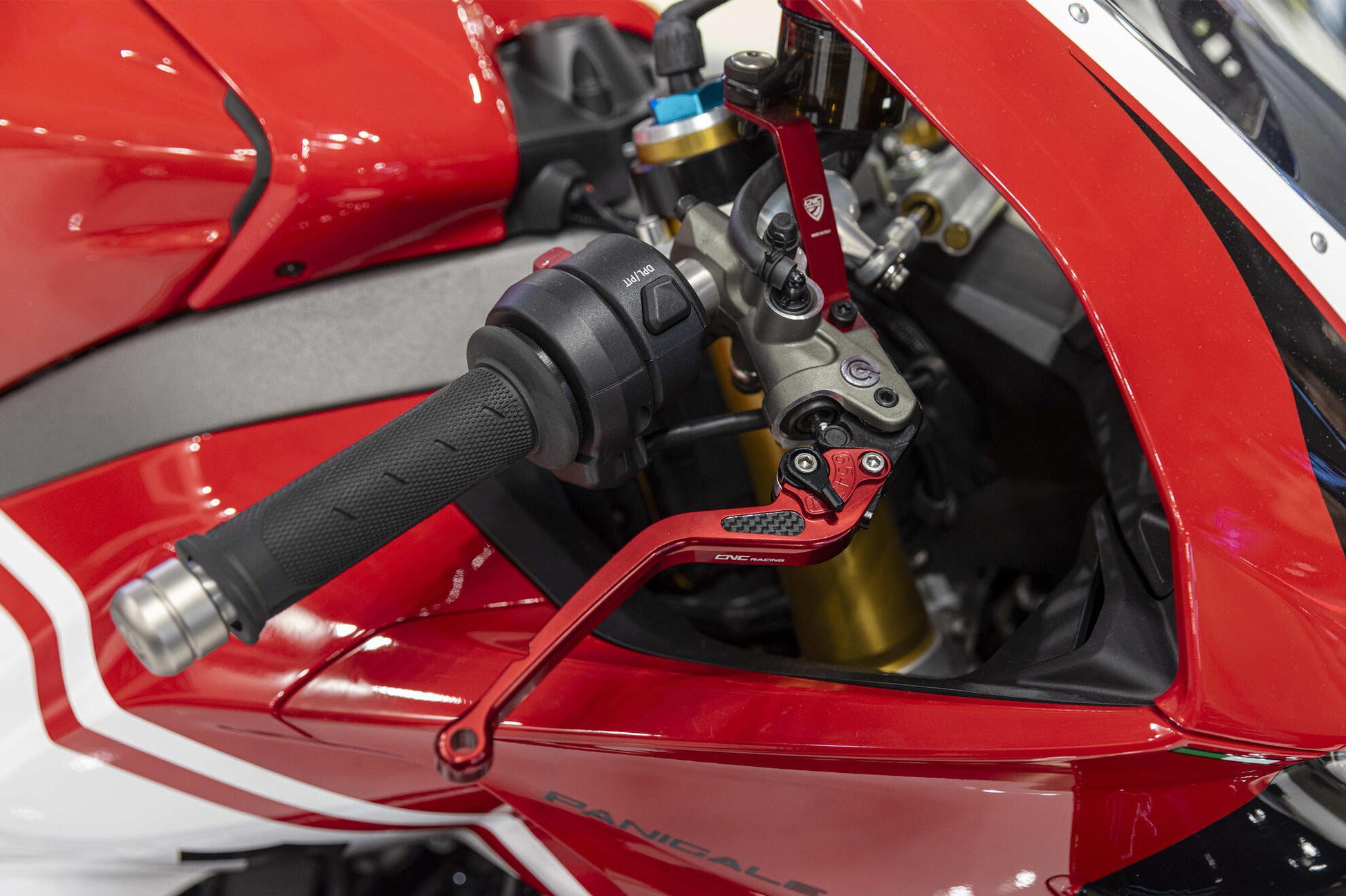 LEVA FRENO LUNGA CNC RACING DUCATI SUPERLEGGERA V4 2020-21