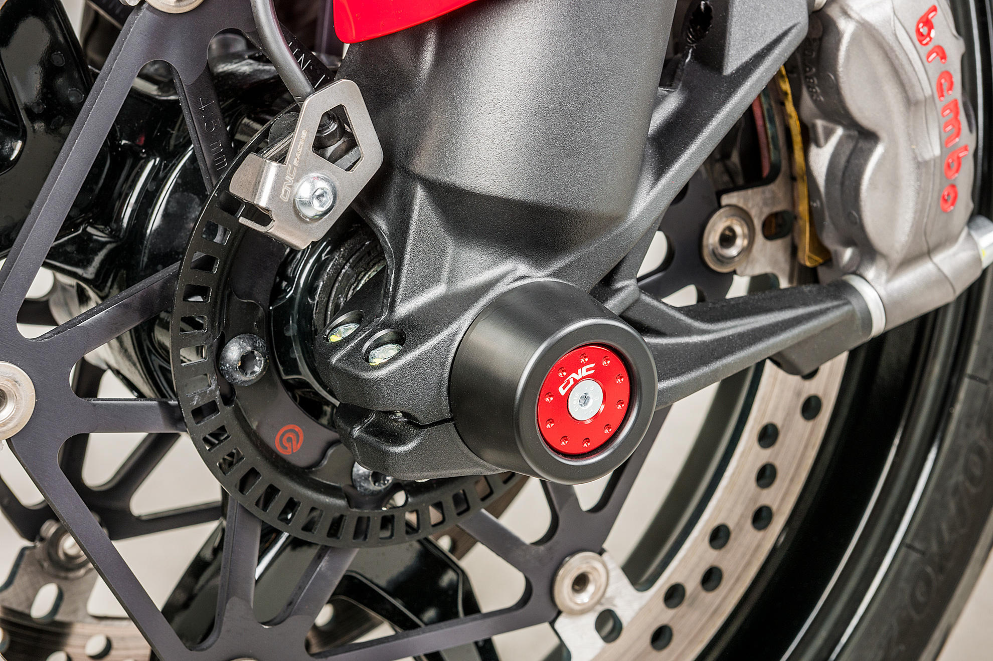 PROTEZIONE SENSORE ABS CNC RACING DUCATI MULTISTRADA 1200 S