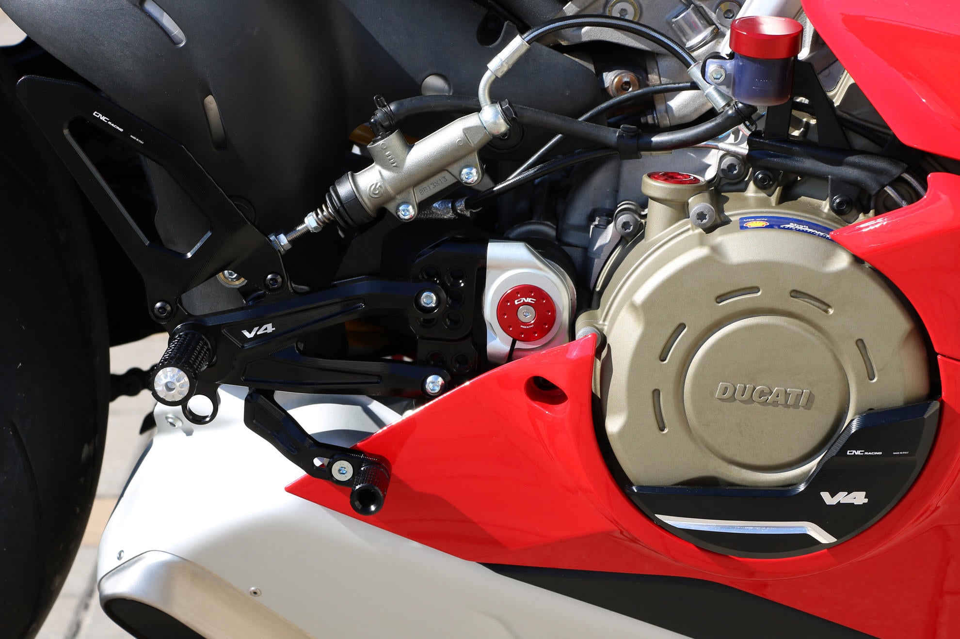 PEDANE REGOLABILI EASY CNC RACING DUCATI PANIGALE V4