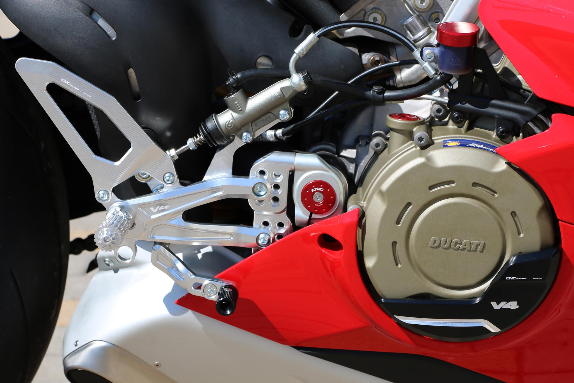 PEDANE REGOLABILI EASY CNC RACING DUCATI PANIGALE V4 S