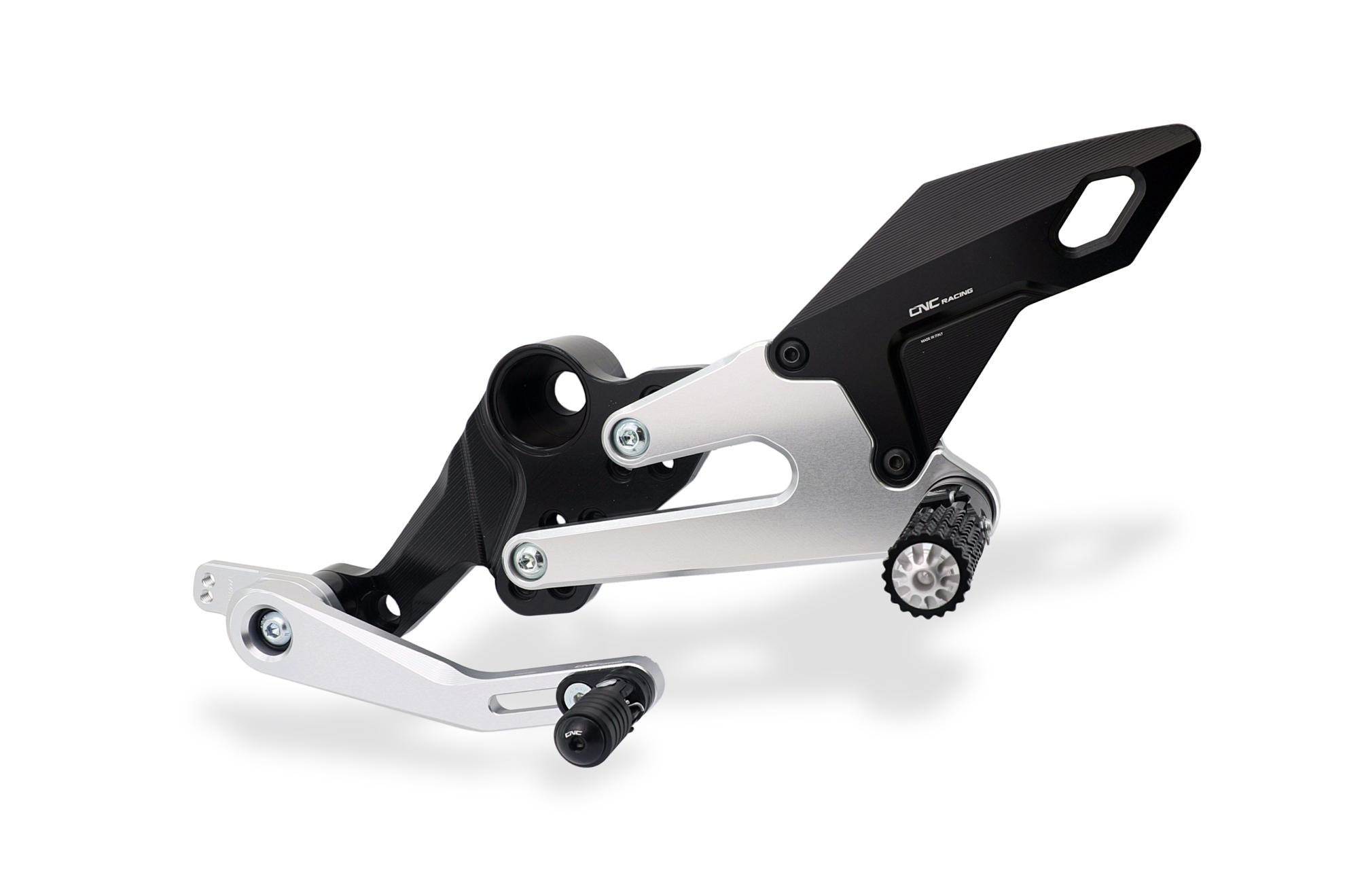 PEDANE REGOLABILI CNC RACING APRILIA TUONO 660 2021-22