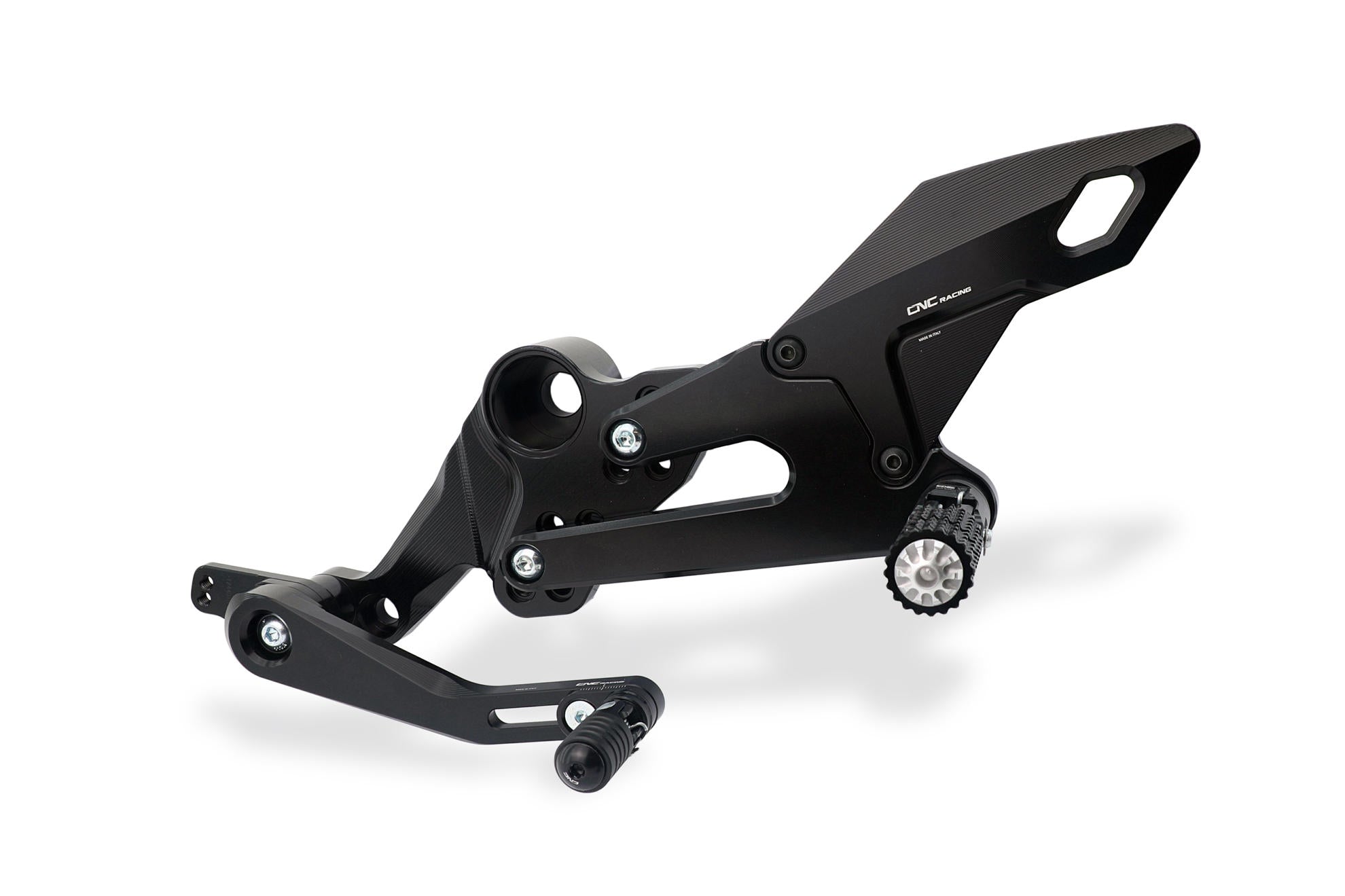 PEDANE REGOLABILI CNC RACING APRILIA TUONO 660 2021-22