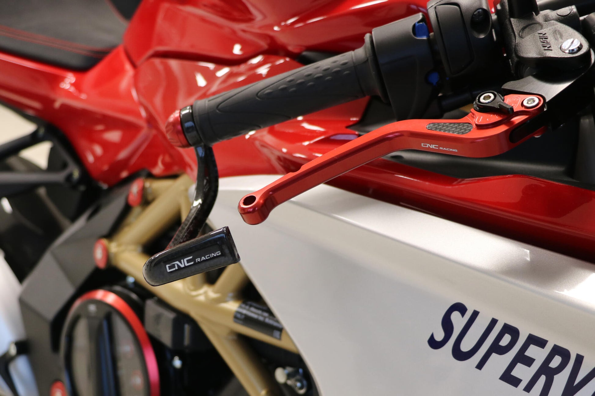LEVA FRENO LUNGA 180 MM CNC RACING DUCATI HYPERMOTARD 1100 EVO SP 2010-12