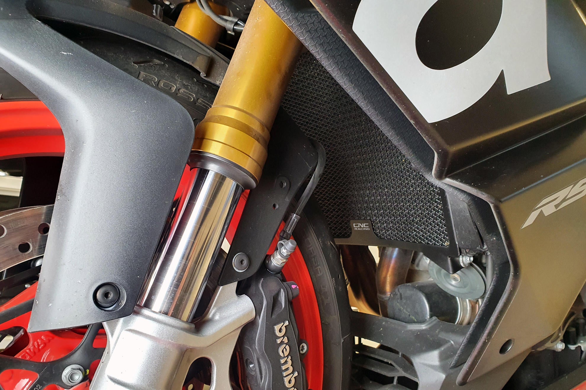 GRIGLIA PROTEZIONE RADIATORE CNC RACING APRILIA RS 660 2021-22