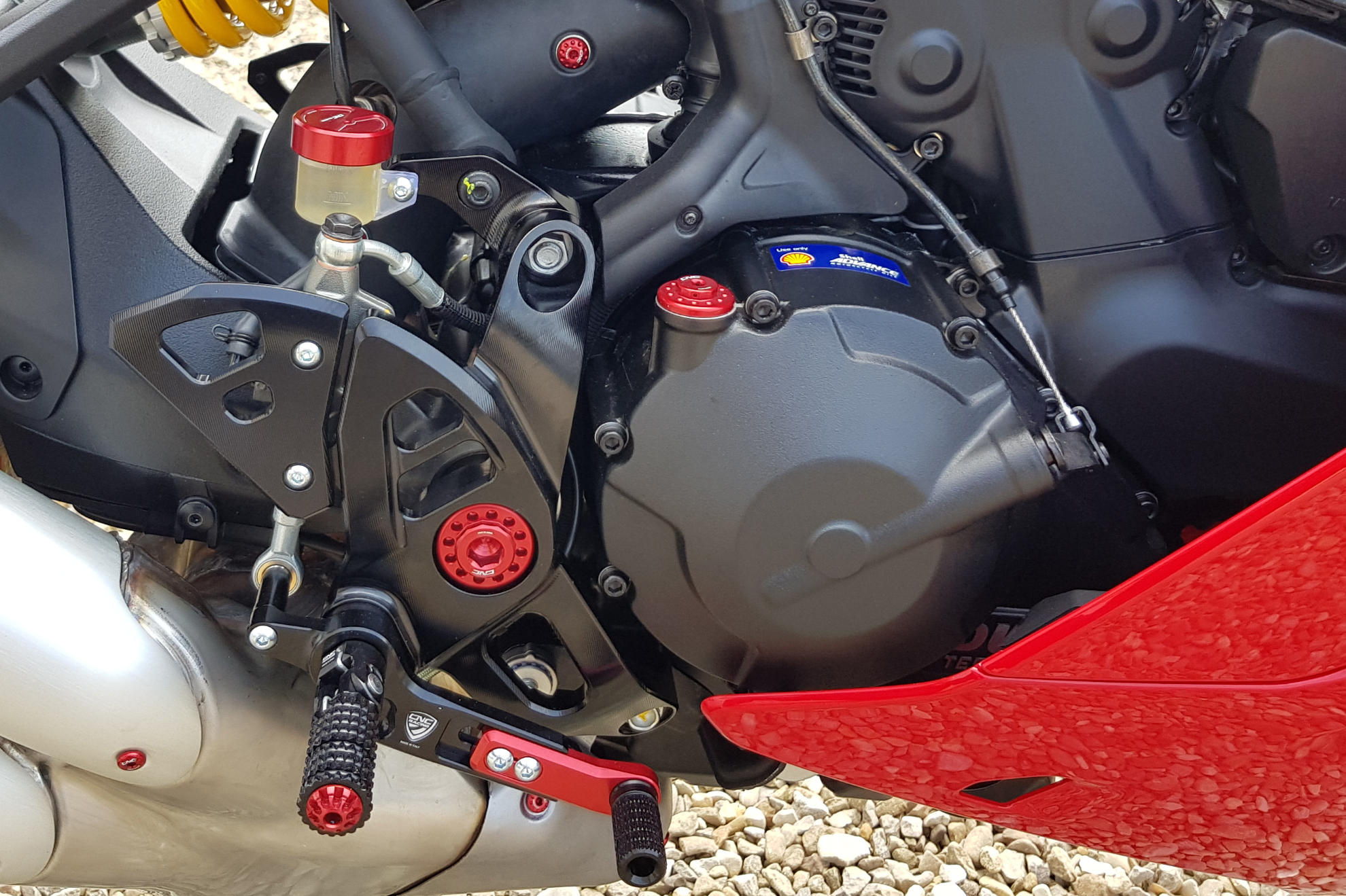 TAPPO CARICO OLIO GEAR 20X2,5 CNC RACING DUCATI 955 PANIGALE V2