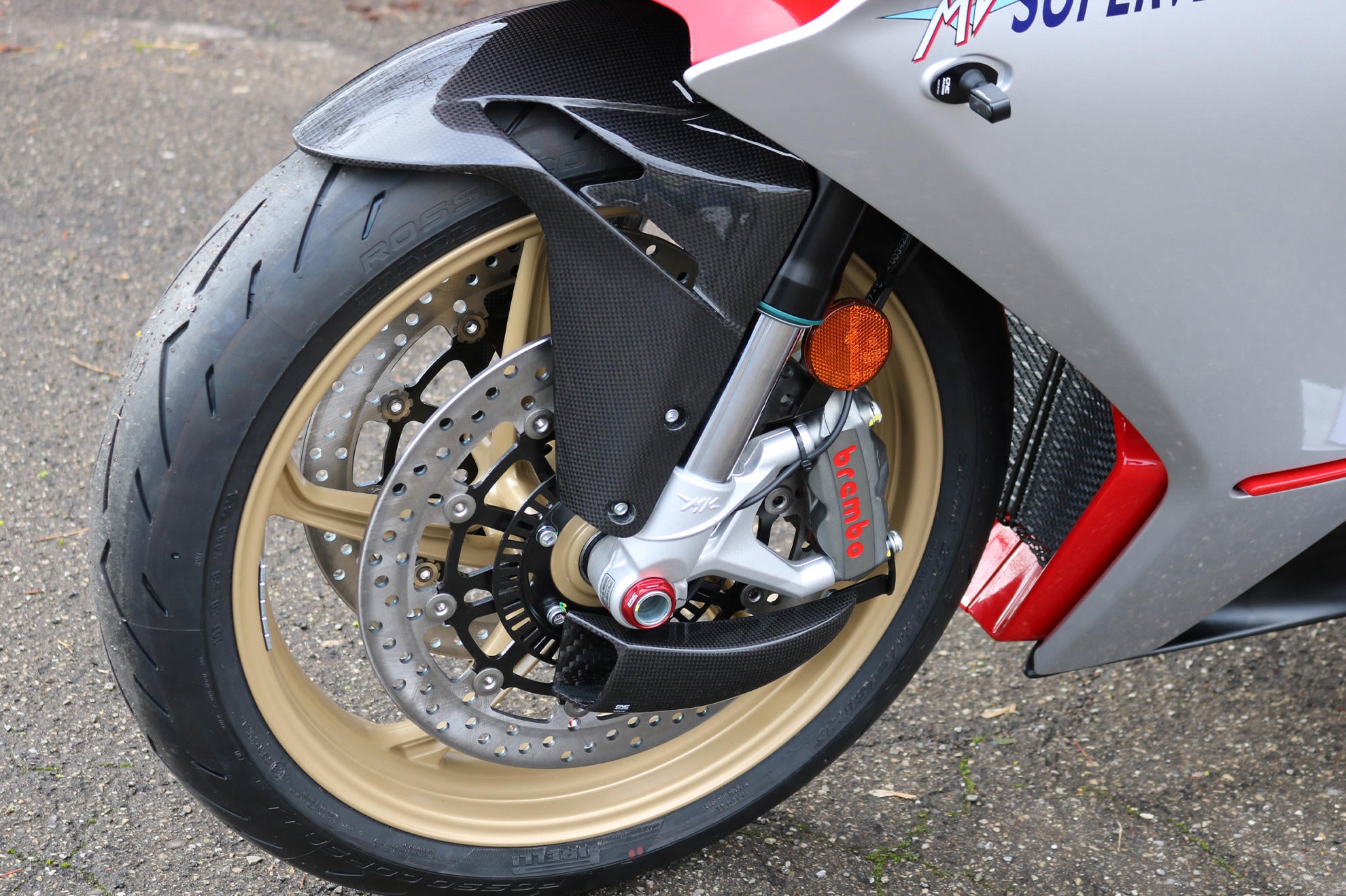 DADO PERNO RUOTA ANTERIORE CNC RACING MV AGUSTA STRADALE 800 2015