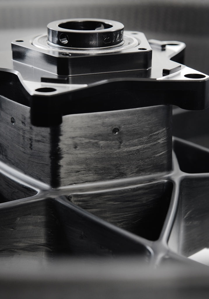 CERCHI CARBONIO OPACO ROTOBOX BULLET PRO 17"X3,5"/6" BMW S1000XR  2010-2019