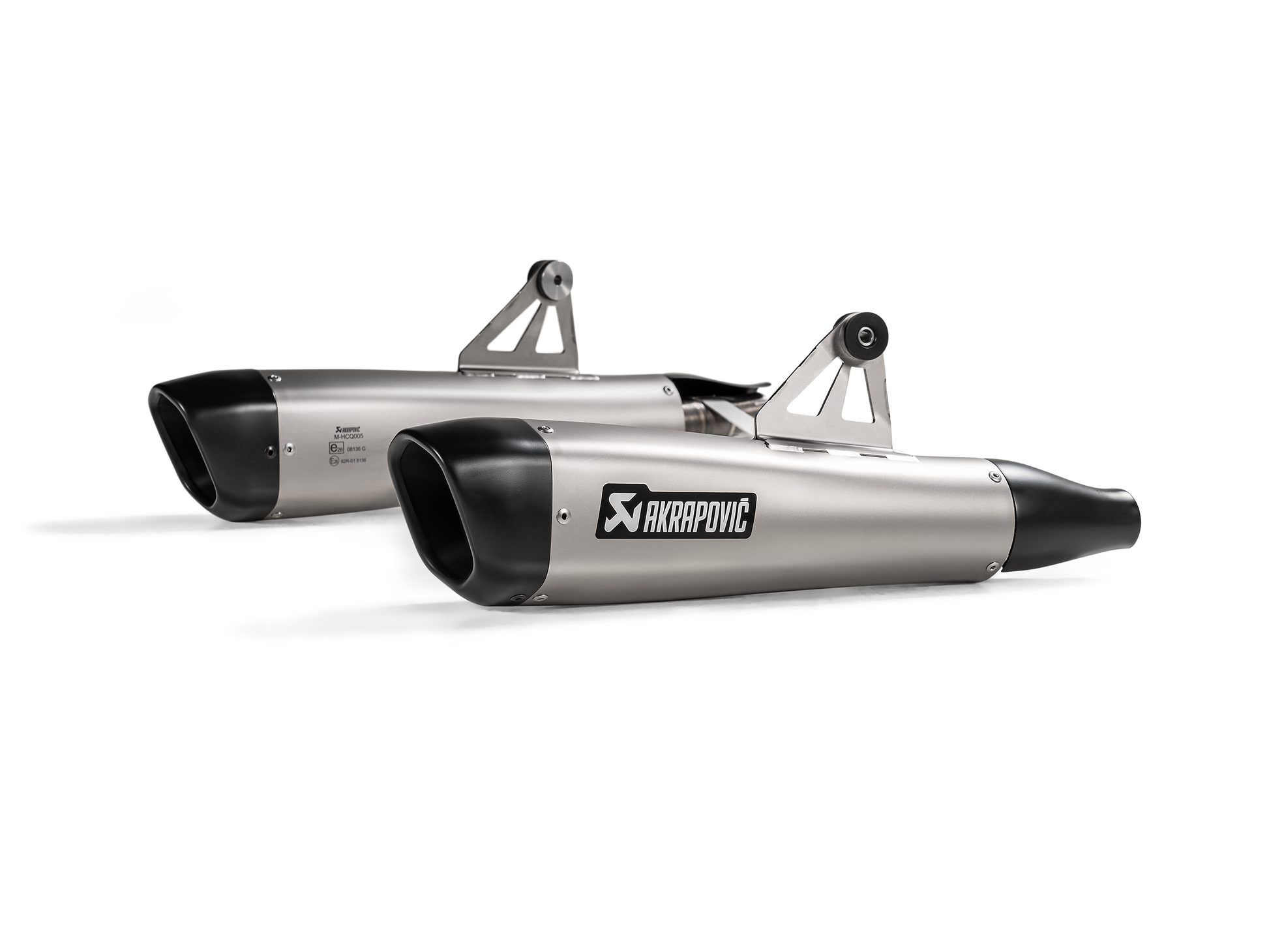 AKRAPOVIC TERMINALE TITANIO TRIUMPH BONNEVILLE T100 2016-20 - AKRAPOVIC