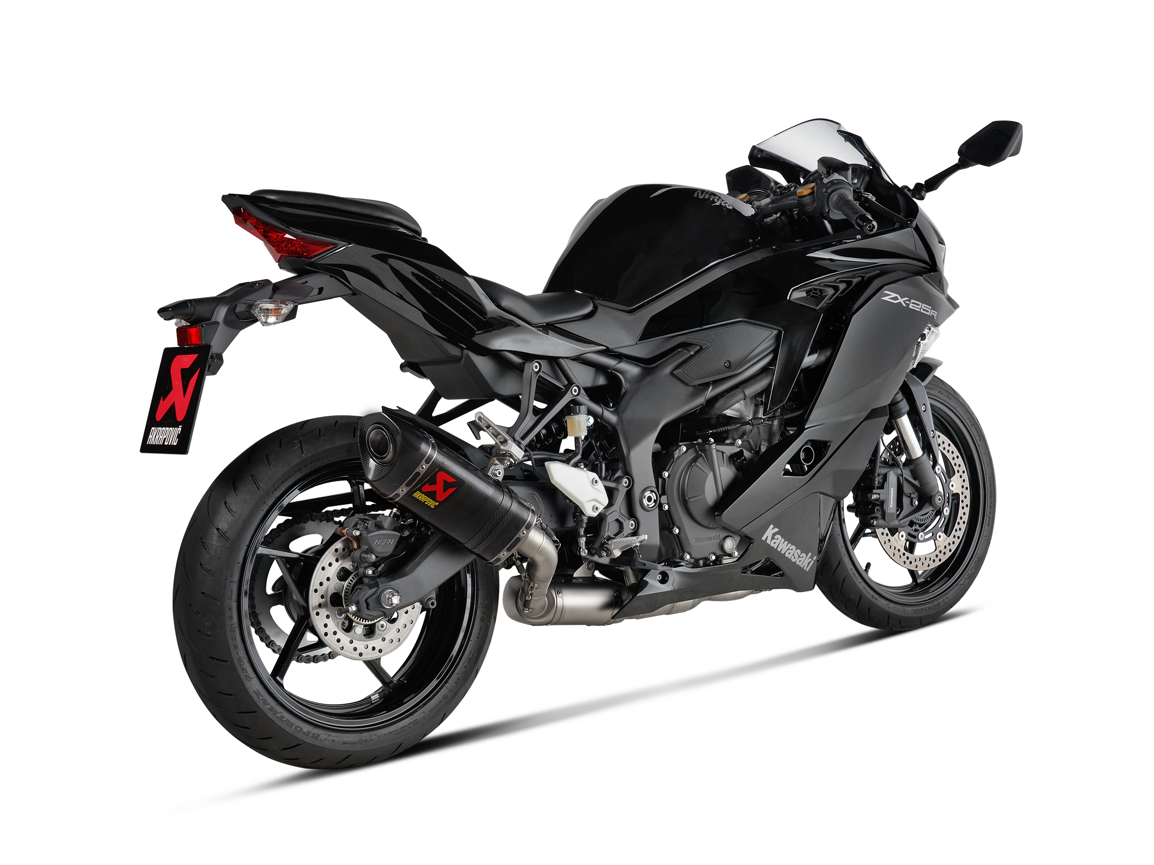 AKRAPOVIC TERMINALE CARBONIO RACING KAWASAKI NINJA ZX 25R 2020-23 - AKRAPOVIC immagine 3