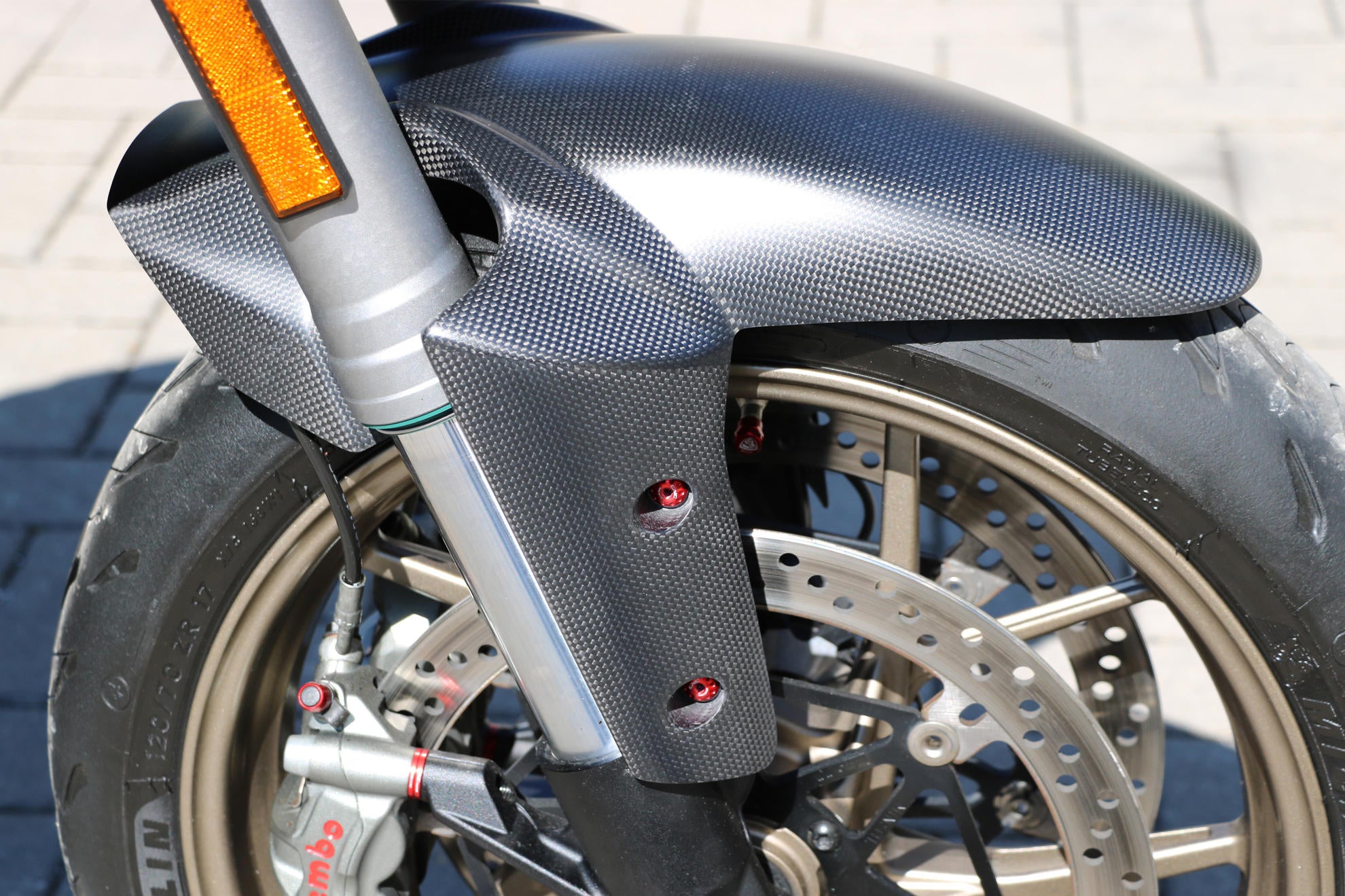 FRONT MUDGUARD MATT CARBON CNC RACING DUCATI MULTISTRADA 1200/1260 2015>