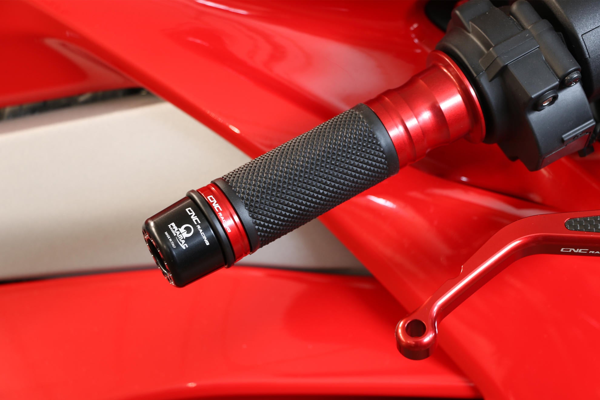 GRIP EVO CNC RACING 