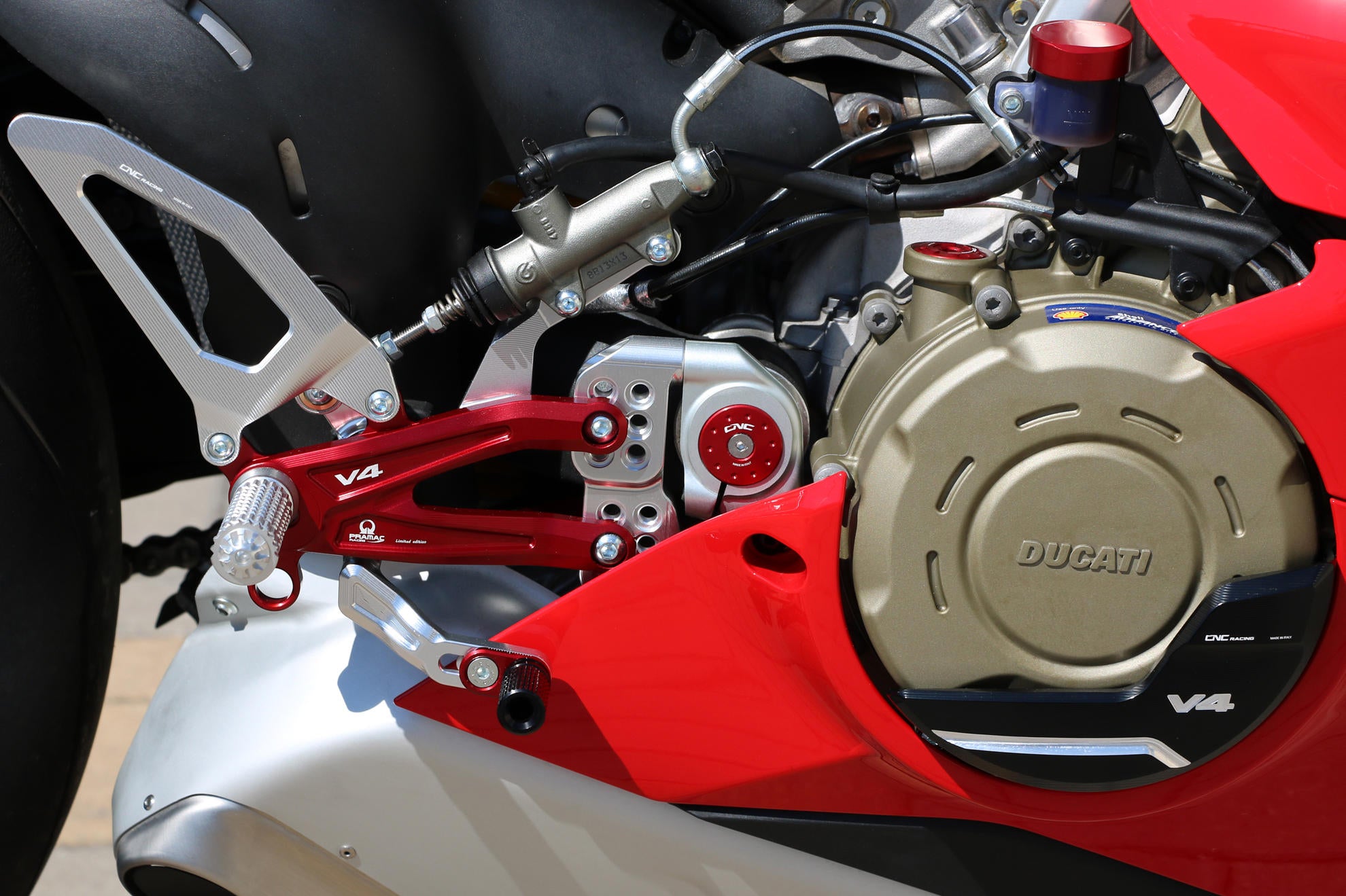ADJUSTABLE REARSETS EASY REGOLABILI PRAMAC CNC RACING DUCATI PANIGALE V4 / S