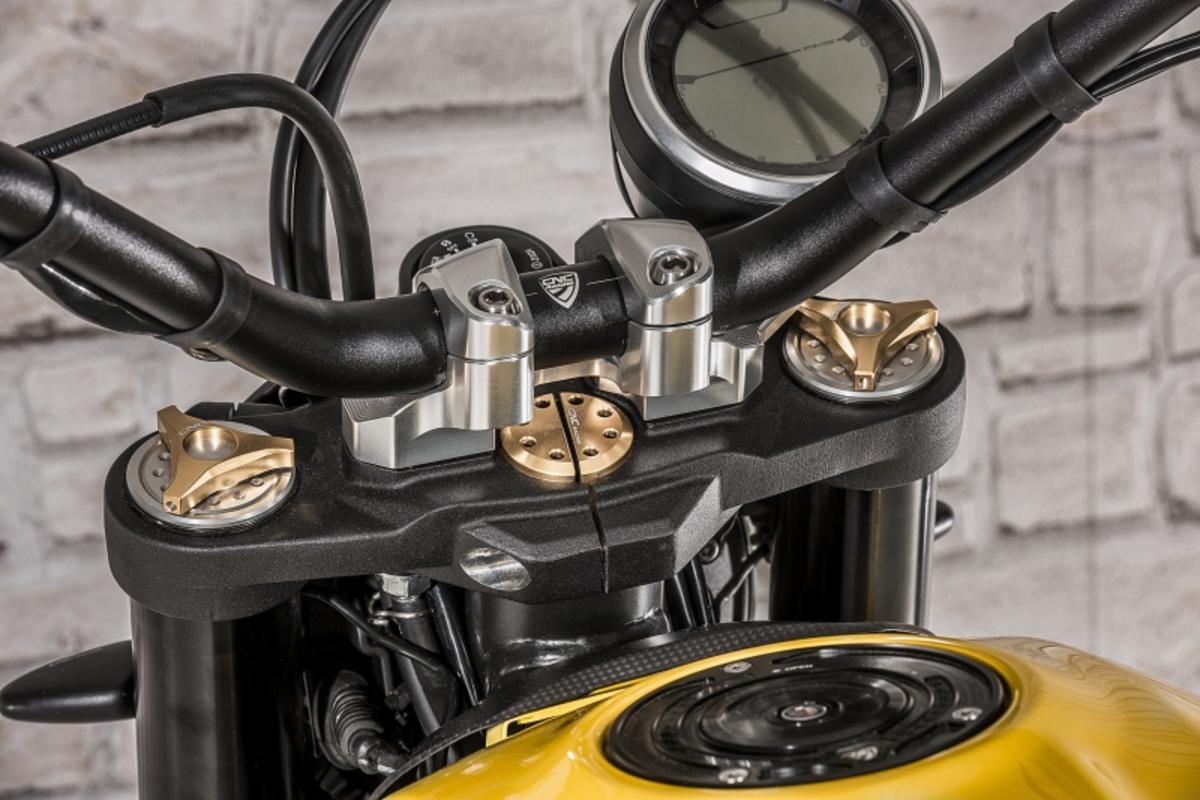 Riser top with dashboard holder CNC RACING DUCATI SCRAMBLER 800 CLASSIC 15 - 18