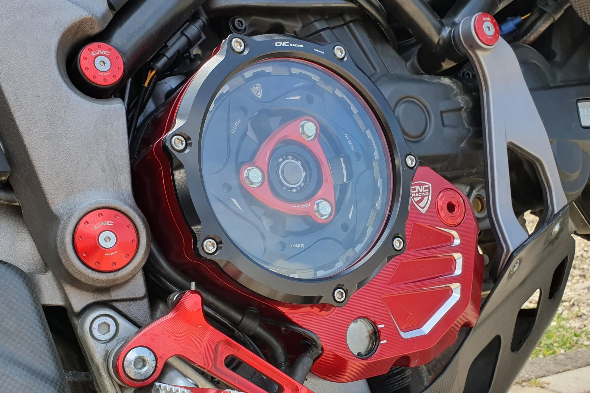 CARTER TRASPARENTE BICOLOOR FRIZIONE CNC RACING DUCATI DIAVEL 1260 / S