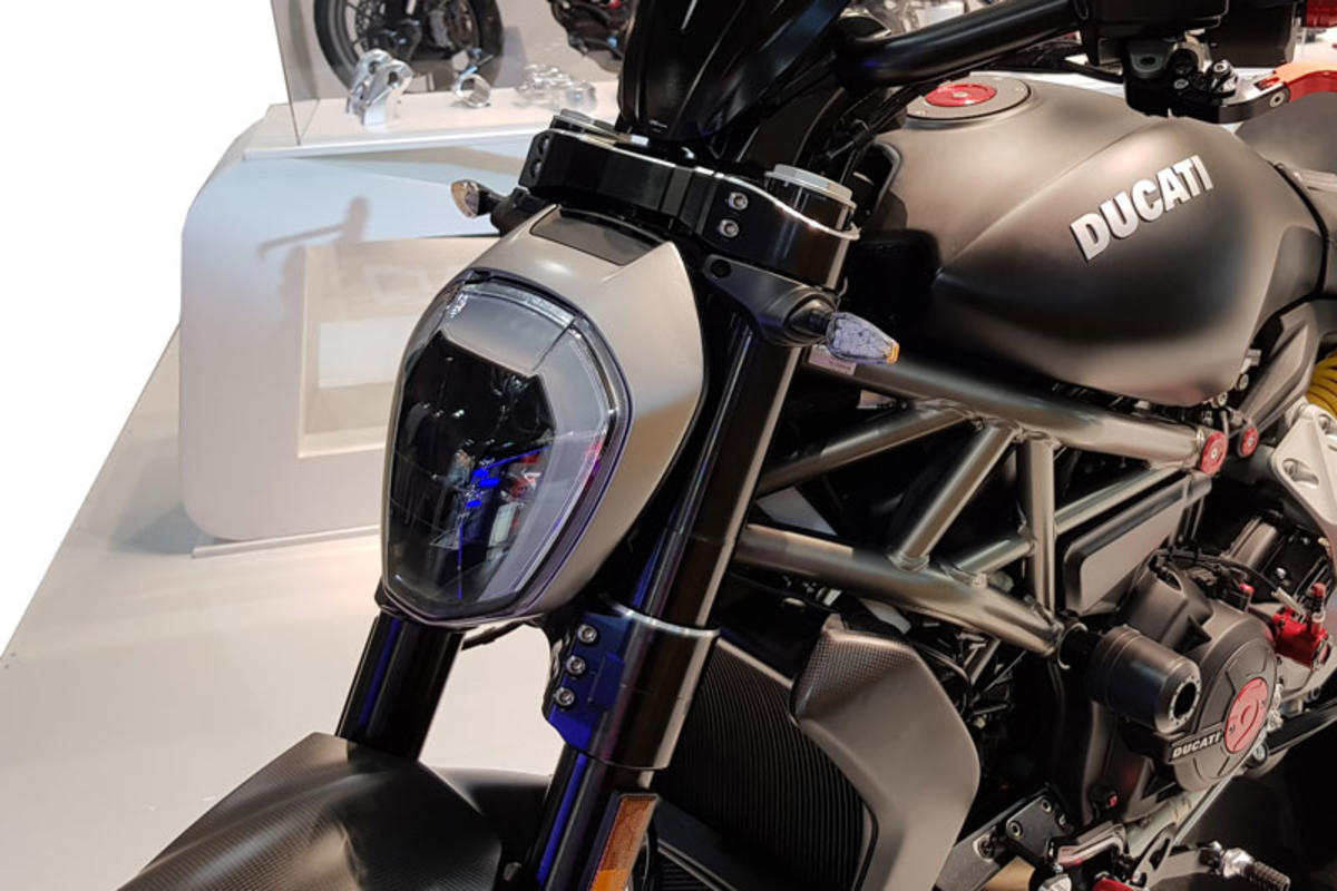 TRIPLE CLAMPS TOP YOKE CNC RACING DUCATI XDIAVEL 1262 / S