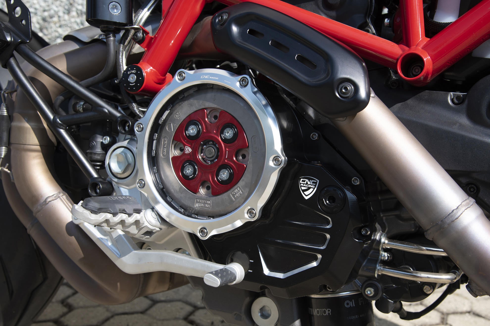 CLEAR COVER OIL BATH CLUTCH BICOLOR CNC RACING DUCATI HYPERMOTARD 950 / SP