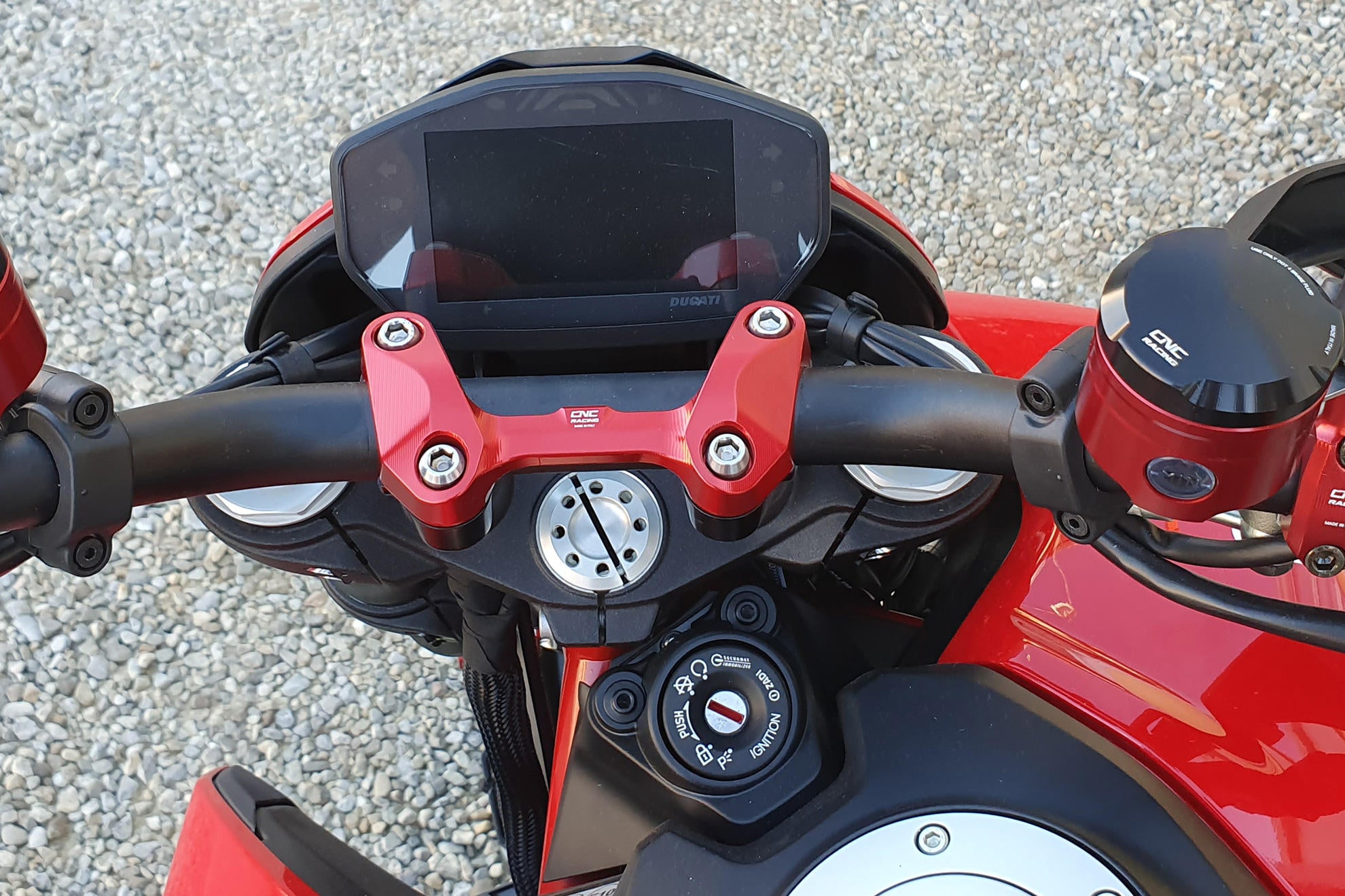 RISER MANUBRIO CNC RACING DUCATI HYPERMOTARD 950 / SP