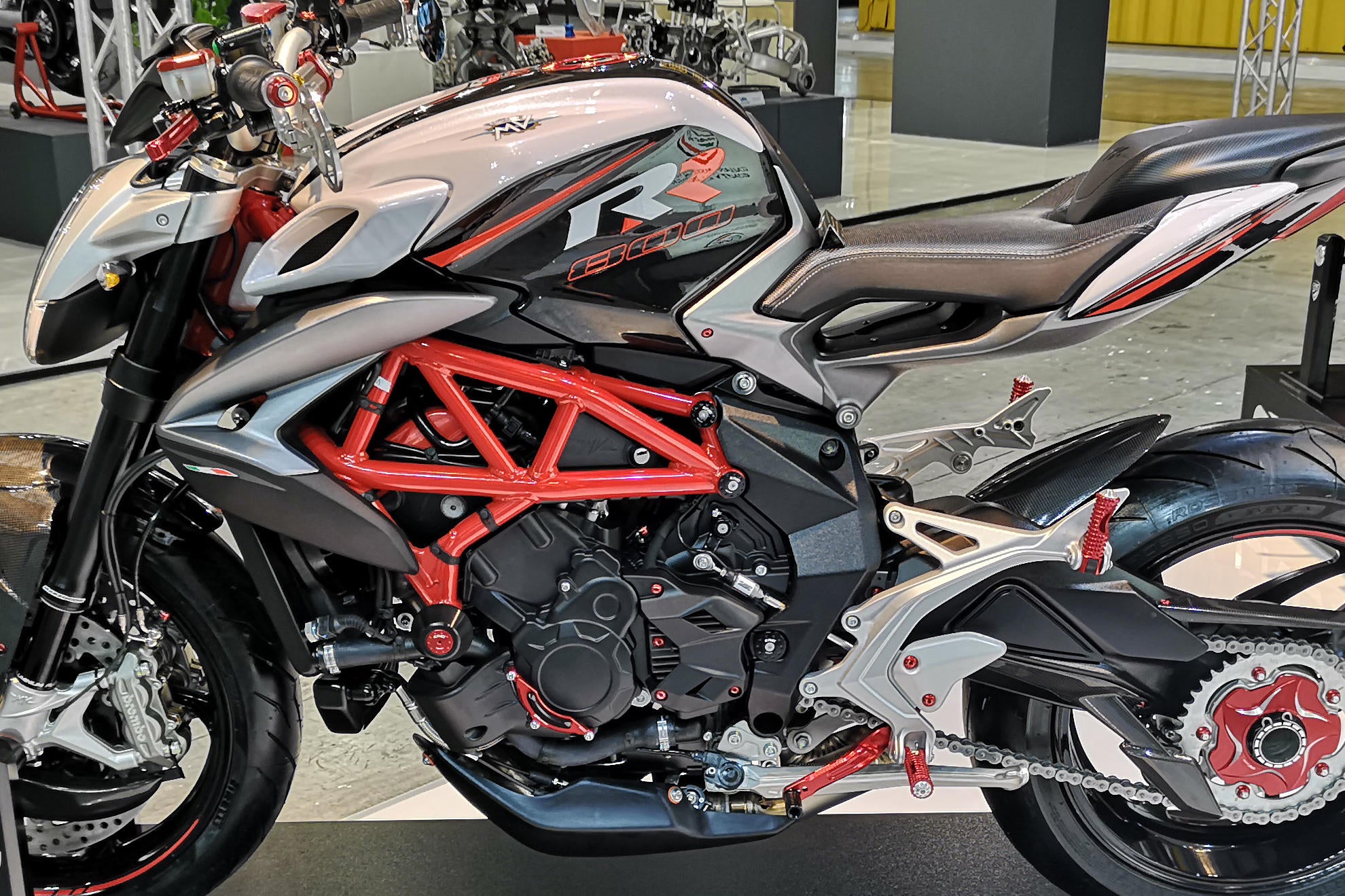 Frame cap sets CNC RACING MV AGUSTA BRUTALE DRAGSTER 800 2012 - 19