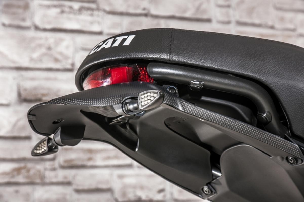 REAR MUDGUARD MATT CARBON CNC RACING DUCATI SCRAMBLER 800 URBAN ENDURO