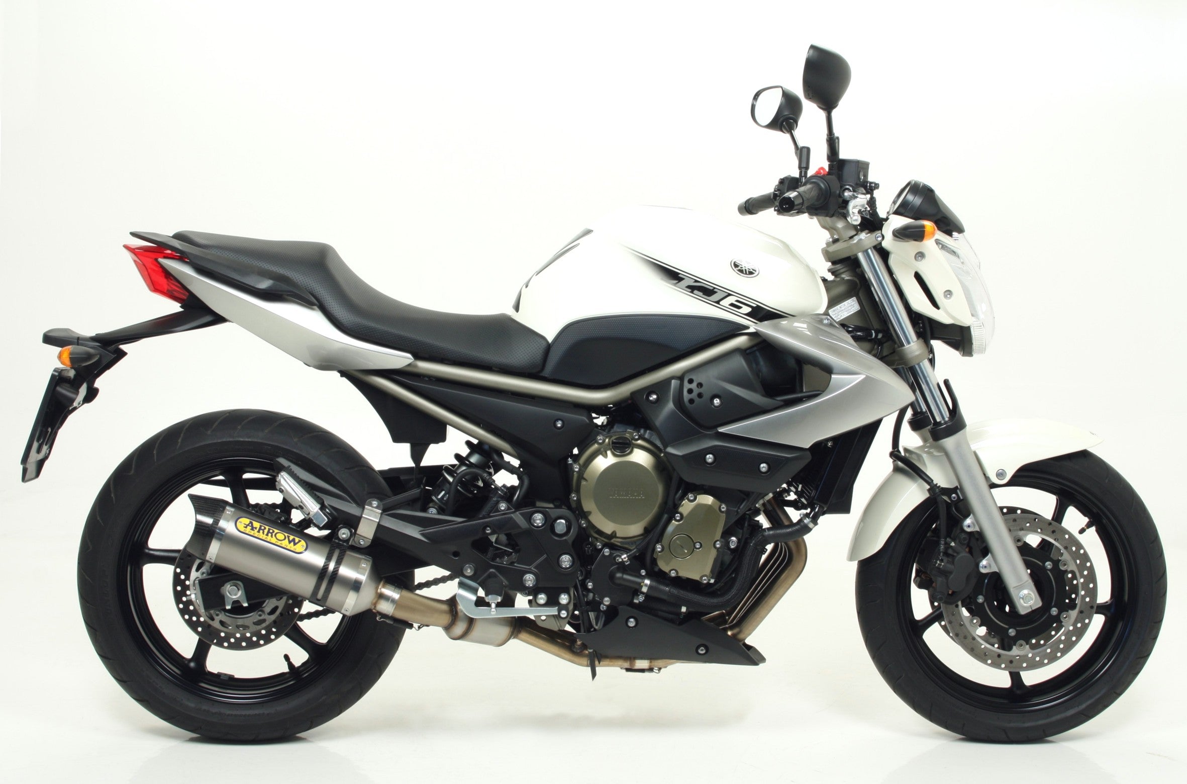 COMPLETE EXHAUST APPR. E5+E9 STREET THUNDER TITANIUM-CARB ARROW YAMAHA XJ6 09-15
