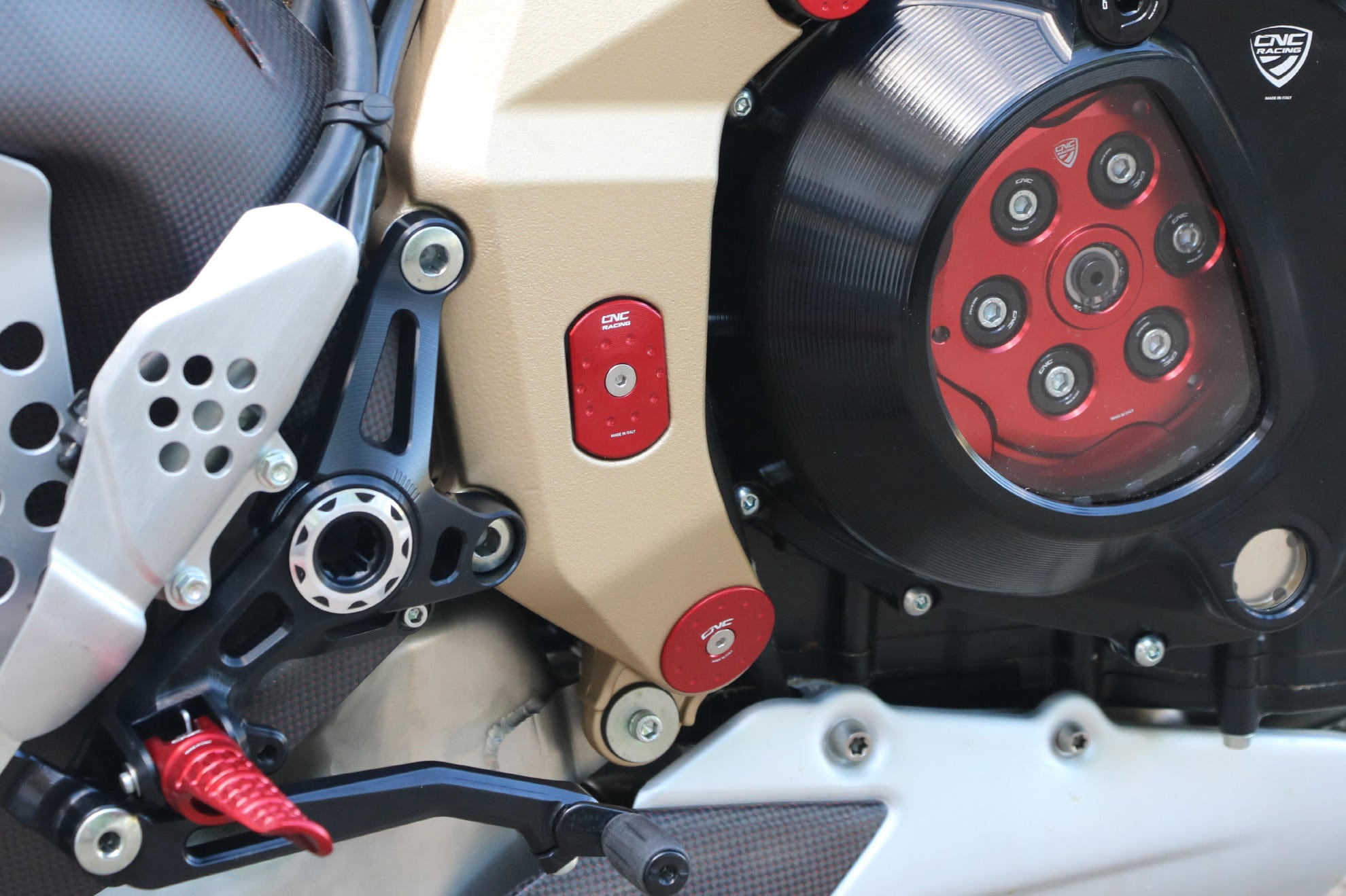 FRAME CAPS KIT SIDE PLAT MV AGUSTA BRUTALE 1000 / RR / SERIE ORO 2020 