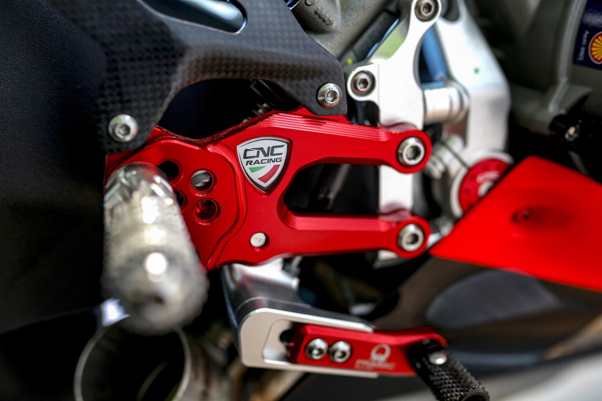 ADJUSTABLE REARSETS RPS PRAMAC MOTOGP CNC RACING DUCATI 1199 PANIGALE / S / R
