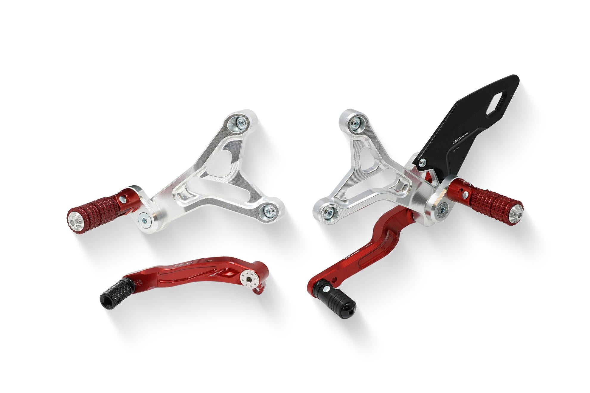 PEDANE PILOTA REGOLABILI ARGENTO/ROSSO CNC RACING MV AGUSTA DRAGSTER 800 RR