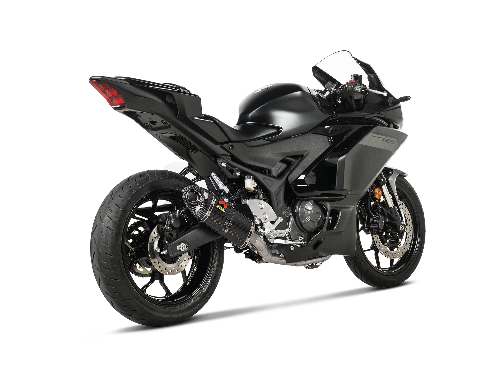 AKRAPOVIC TERMINALE CARBONIO RACING YAMAHA MT 03 YZF R25 R3 2016-26 - AKRAPOVIC immagine 3