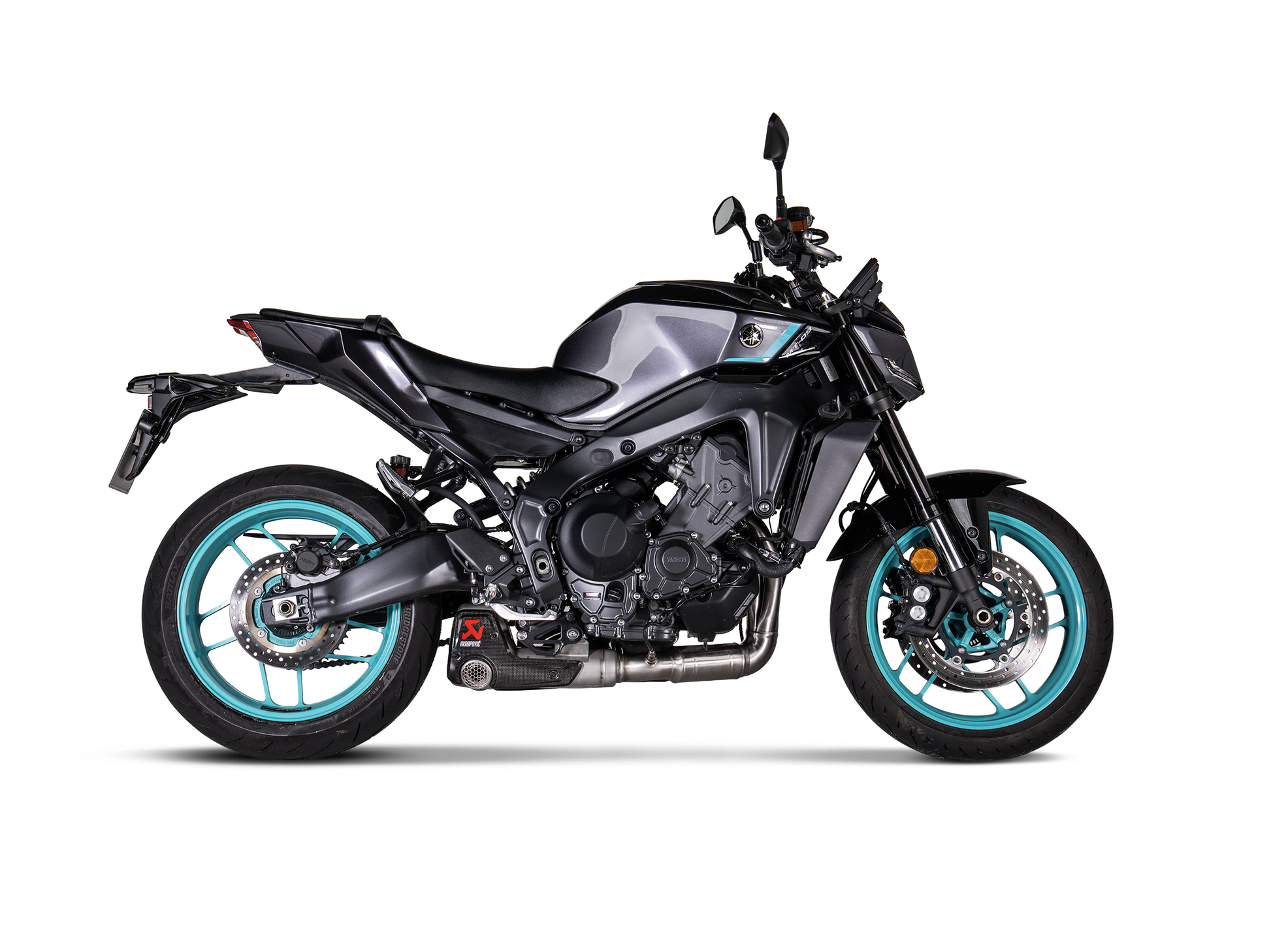 AKRAPOVIC TERMINALE INOX OMOLOGATO YAMAHA MT 09 / FZ 09 TRACER 9 / GT 2024-26 - AKRAPOVIC immagine 2