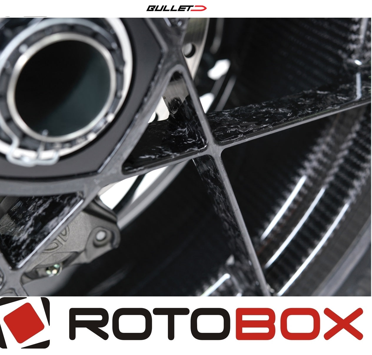 CERCHI CARBONIO LUCIDO ROTOBOX BULLET 17X3.5/6 TRIUMPH SPEEDTRIPLE 1050 RS <2017