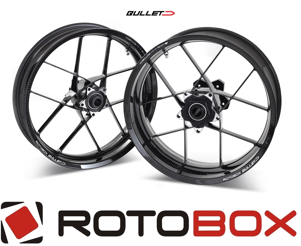 PAIR GLOSSY CARBON WHEELS ROTOBOX BULLET 17˝X3.5/6˝ KAWASAKI